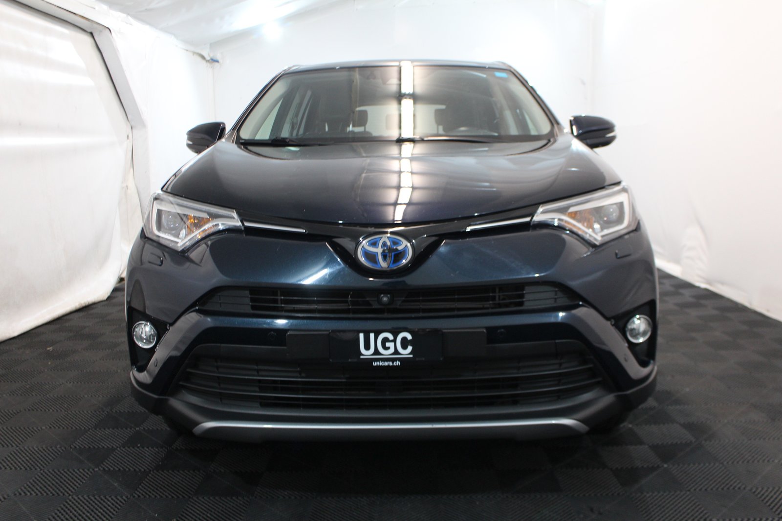 TOYOTA RAV4 2.5 HSD Premium, Full-Hybrid Petrol/Electric, Second hand / Used, Automatic - 2