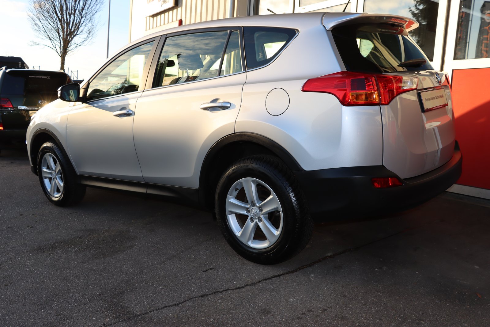 TOYOTA RAV-4 2.0 16V Sol Multidrive S, Benzin, Occasion / Gebraucht, Automatik - 7