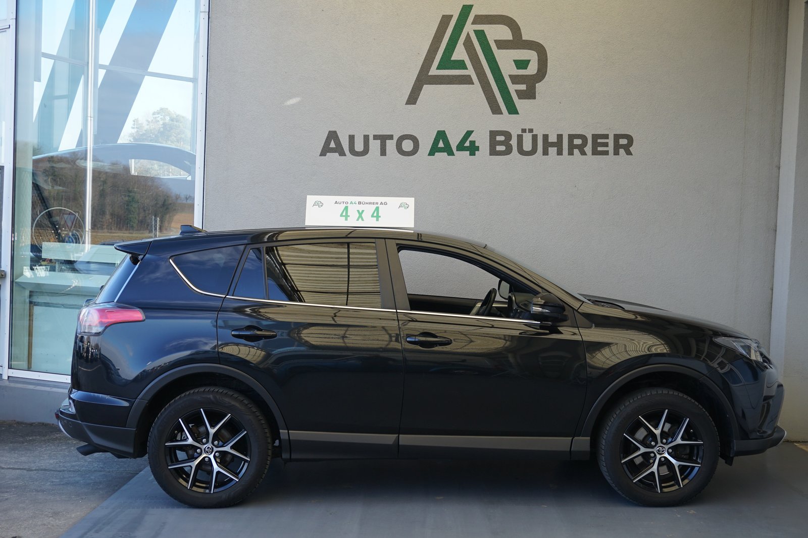 TOYOTA RAV-4 2.5 HSD Style 4WD Hybrid, Full-Hybrid Petrol/Electric, Second hand / Used, Automatic - 5