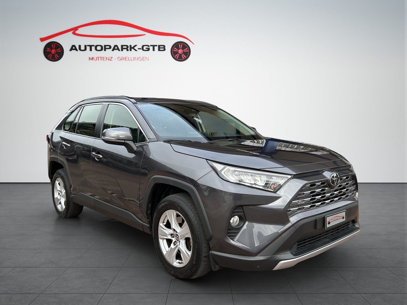 TOYOTA RAV-4 2.0 Comfort Multidrive S 4WD, Petrol, Second hand / Used, Automatic - 2