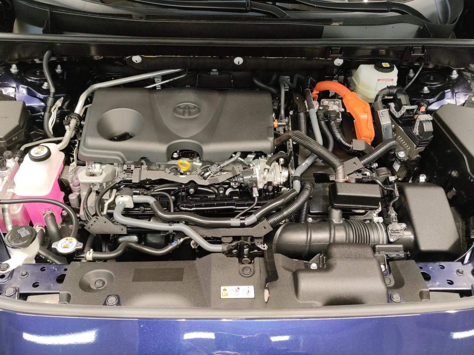 TOYOTA RAV4 2.5 HEV Style, Voll-Hybrid Benzin/Elektro, Occasion / Gebraucht, Automatik - 6