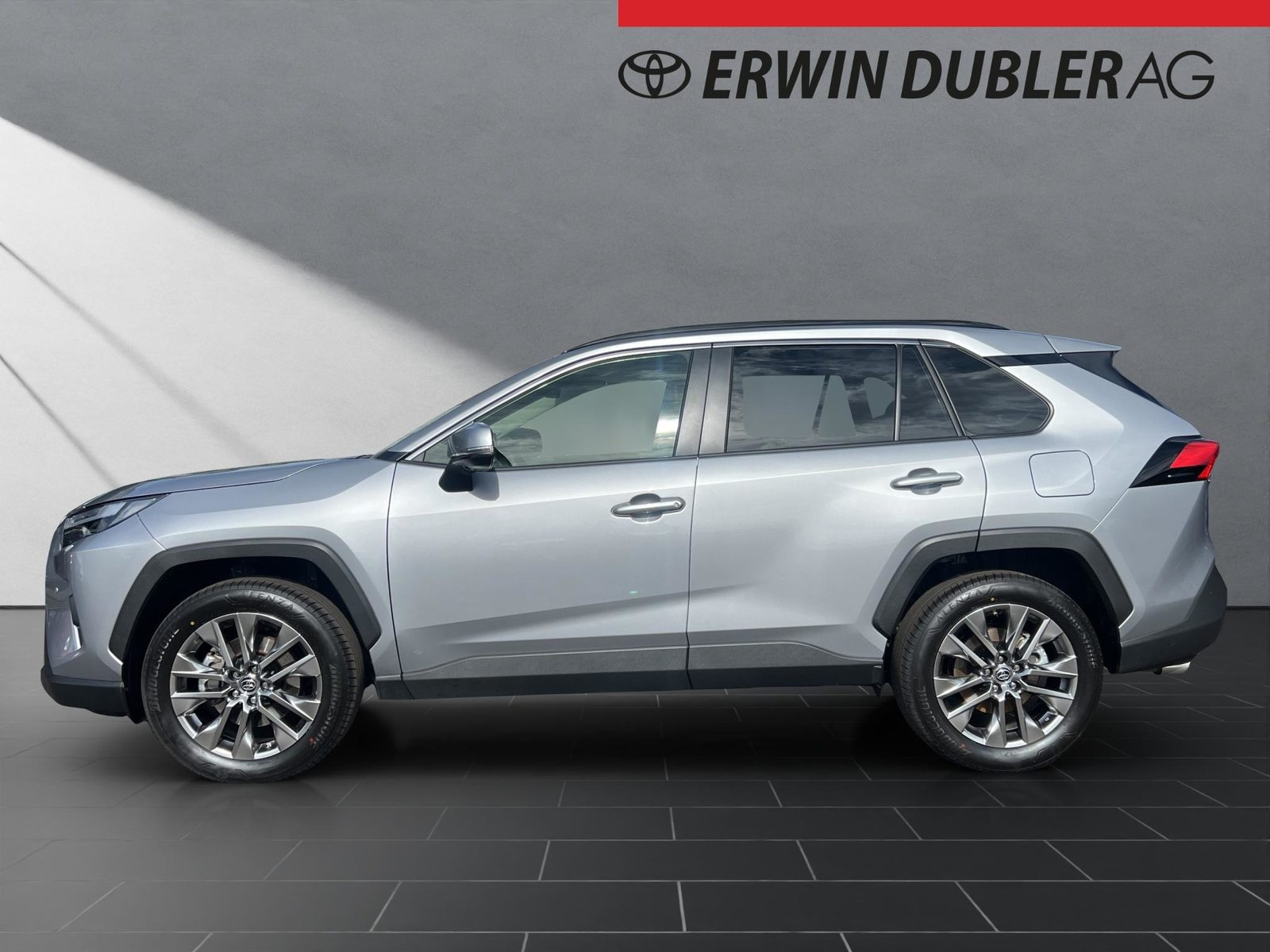 TOYOTA RAV4 2.5 HSD Premium, Voll-Hybrid Benzin/Elektro, Occasion / Gebraucht, Automatik - 2