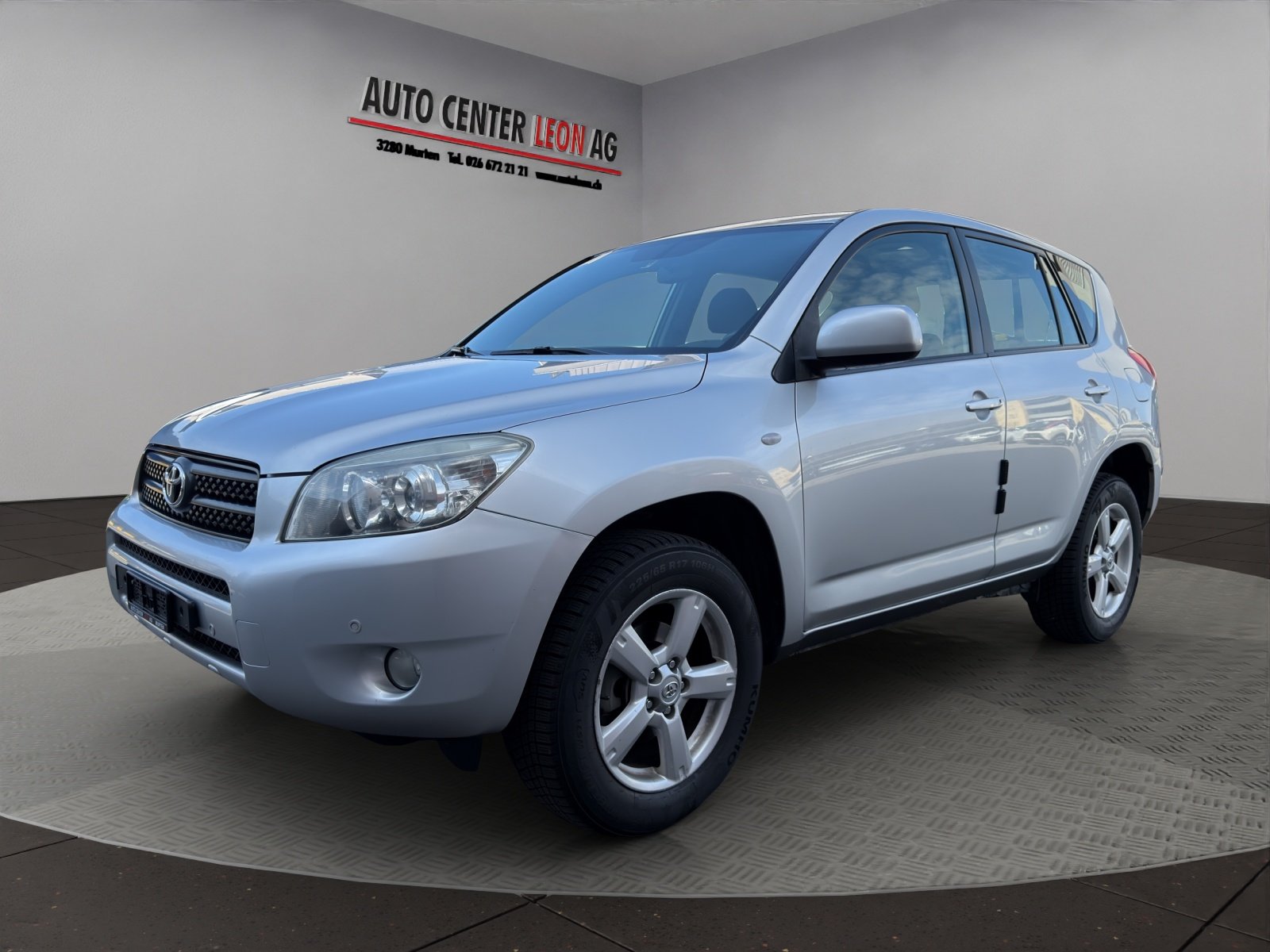 TOYOTA RAV-4 2.0 16V Cross Sport Automatic, Petrol, Second hand / Used, Automatic - 2