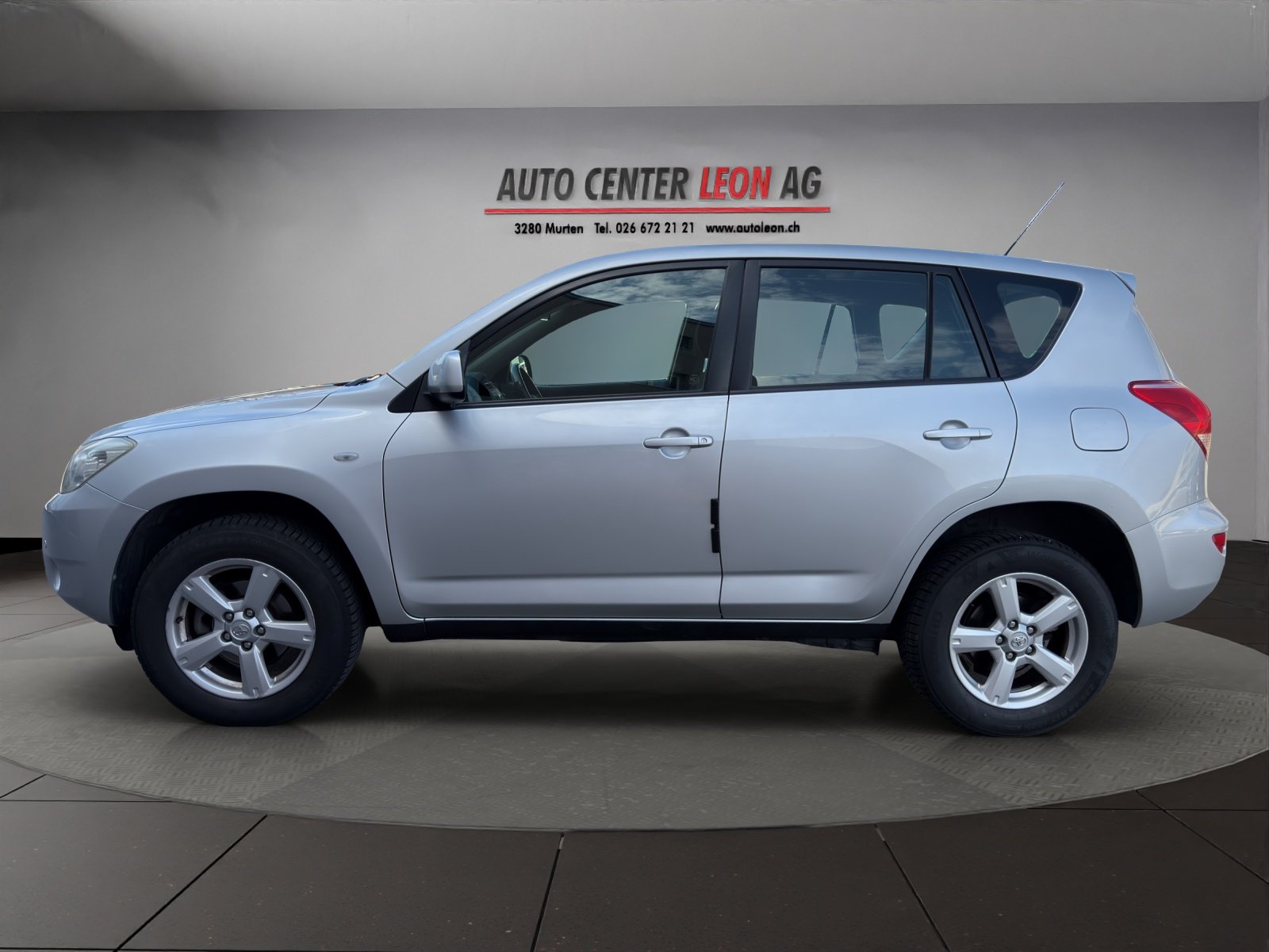 TOYOTA RAV-4 2.0 16V Cross Sport Automatic, Petrol, Second hand / Used, Automatic - 3