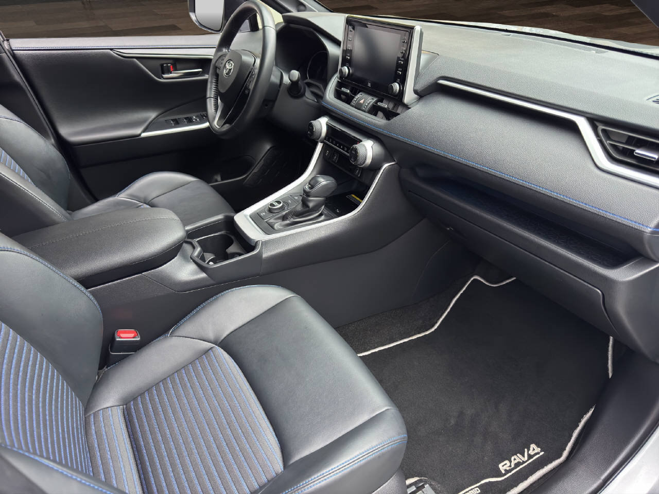 TOYOTA RAV4 2.5 Plug-In-Hybrid Premium, Plug-in-Hybrid Benzina/Elettrica, Occasioni / Usate, Automatico - 7