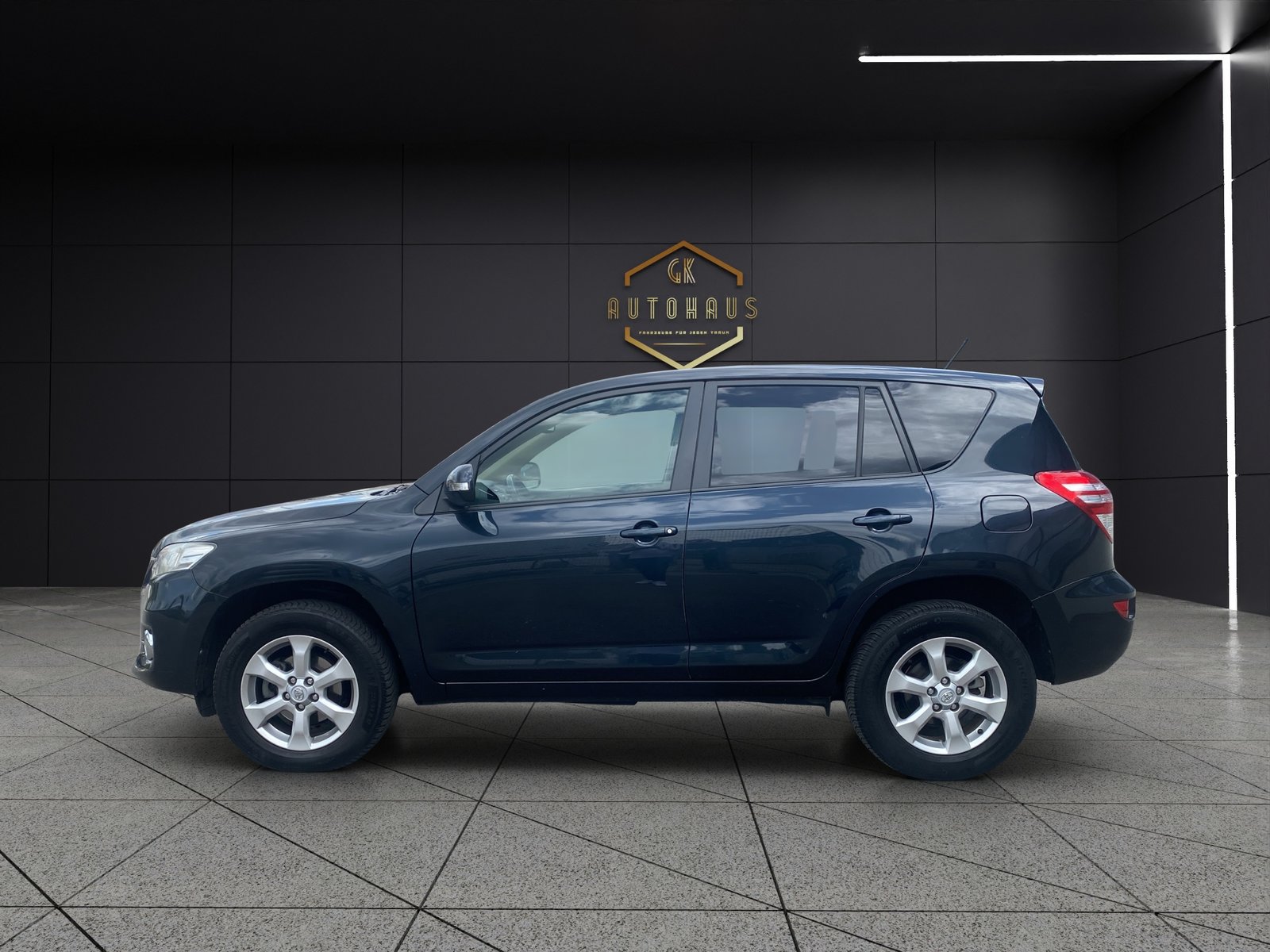 TOYOTA RAV-4 2.2D-4D Linea Sol, Diesel, Occasion / Utilisé, Manuelle - 2