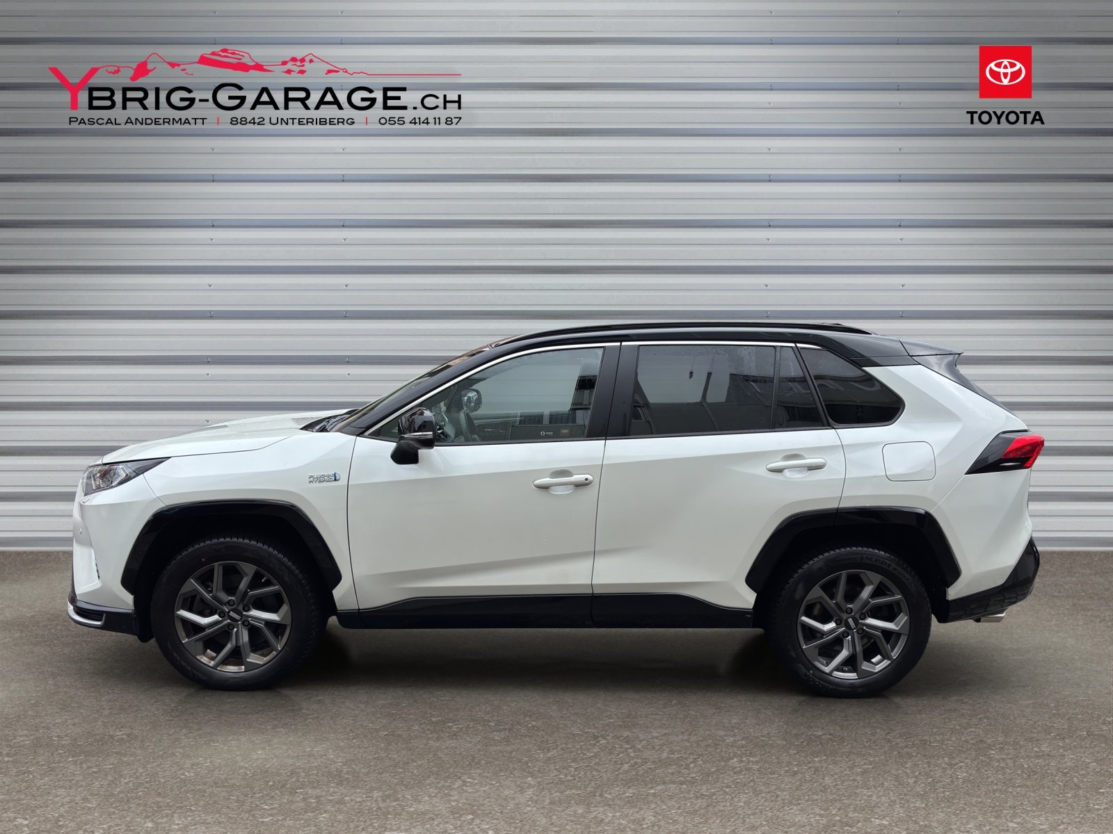 TOYOTA RAV-4 2.5 PHEV Platinum e-CVT 4WD, Plug-in-Hybrid Petrol/Electric, Second hand / Used, Automatic - 2