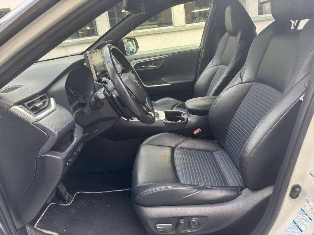 TOYOTA RAV4 2.5 HEV Style, Voll-Hybrid Benzin/Elektro, Occasion / Gebraucht, Automatik - 6