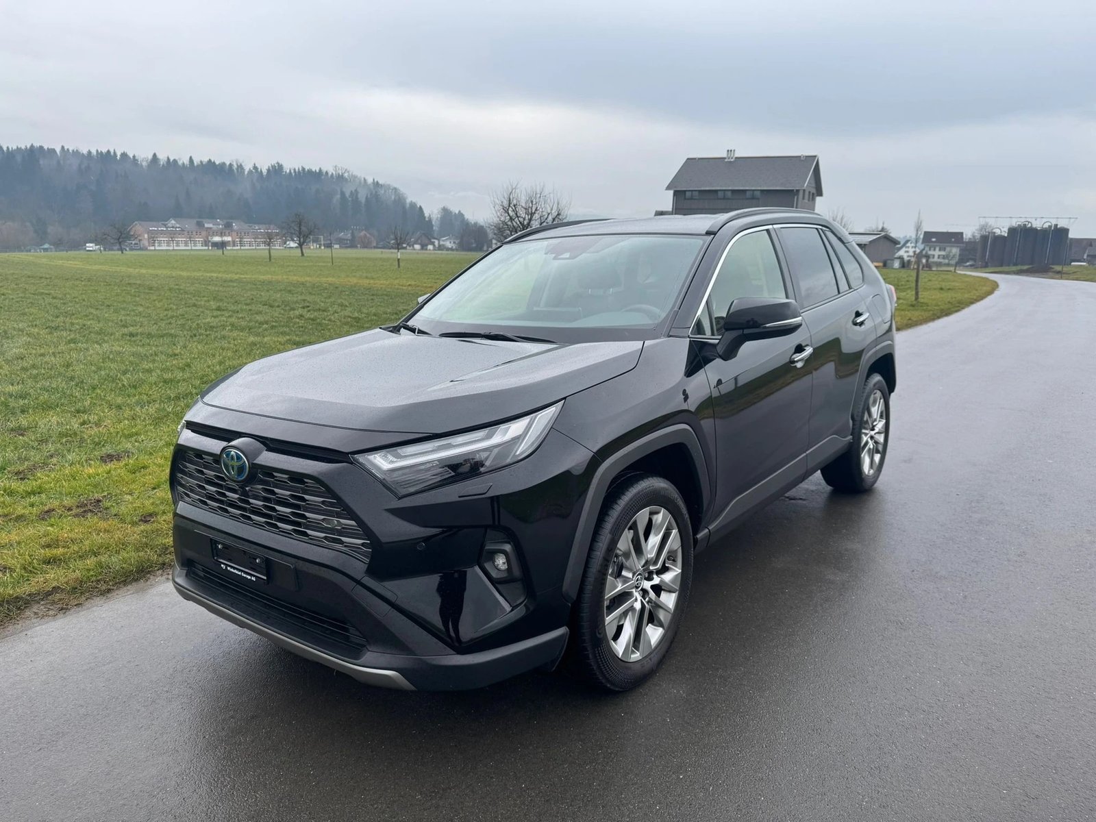 TOYOTA RAV-4 2.5 HSD Premium e-CVT 4WD