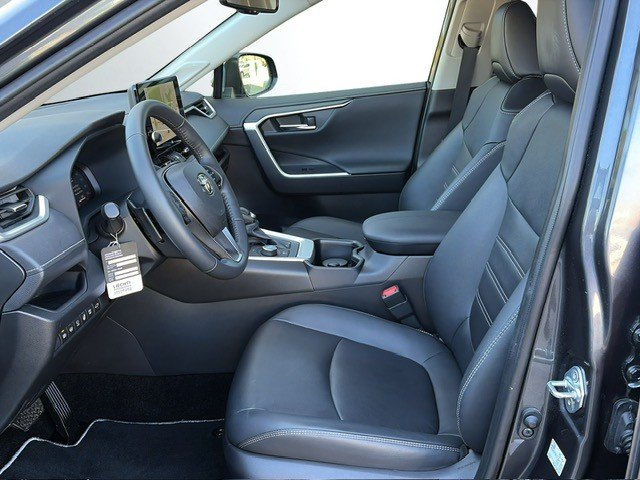 TOYOTA RAV-4 2.5 HSD Premium e-CVT 4WD, Voll-Hybrid Benzin/Elektro, Occasion / Gebraucht, Automatik - 5