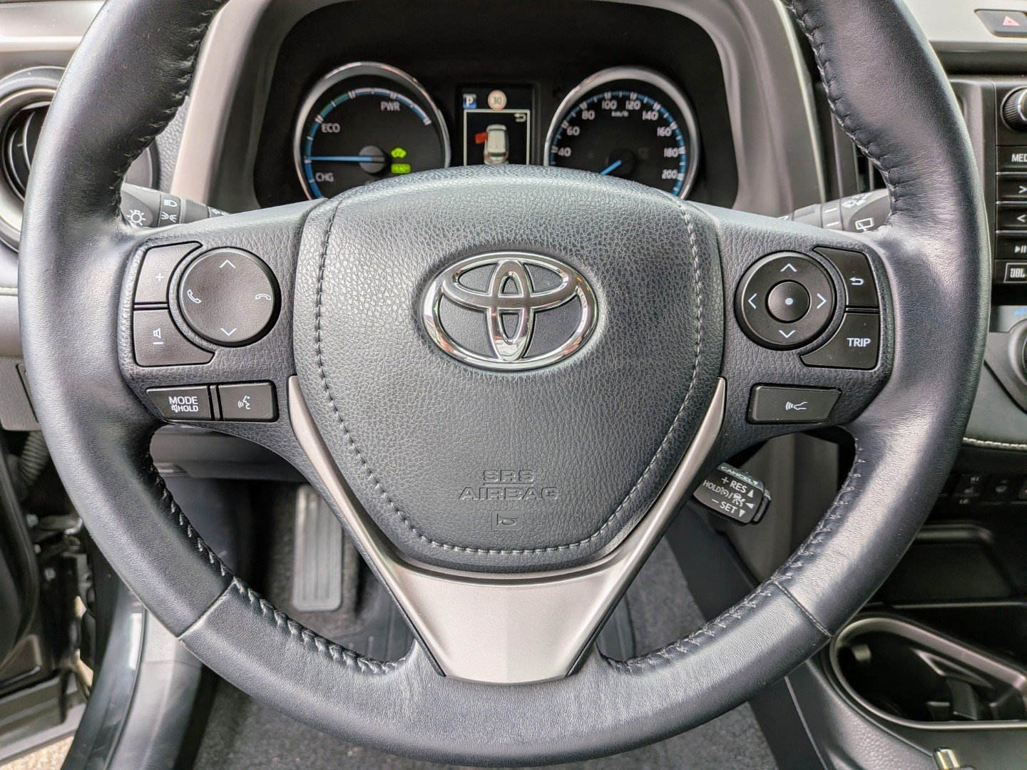 TOYOTA RAV-4 2.5 HSD Sol Premium e-CVT, Voll-Hybrid Benzin/Elektro, Occasion / Gebraucht, Automatik - 7