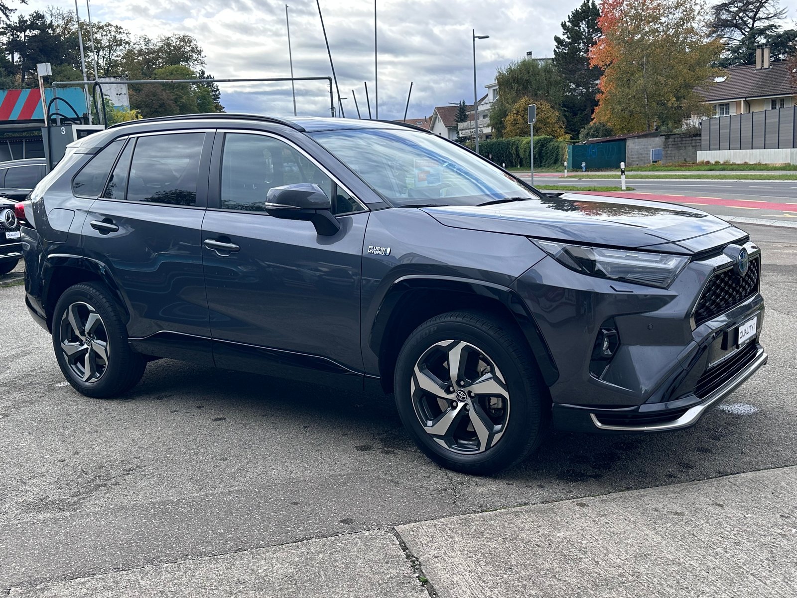 TOYOTA RAV-4 2.5 Plug-In rechargeable - Premium e-CVT 4WD, Plug-in-Hybrid Benzina/Elettrica, Occasioni / Usate, Automatico - 2