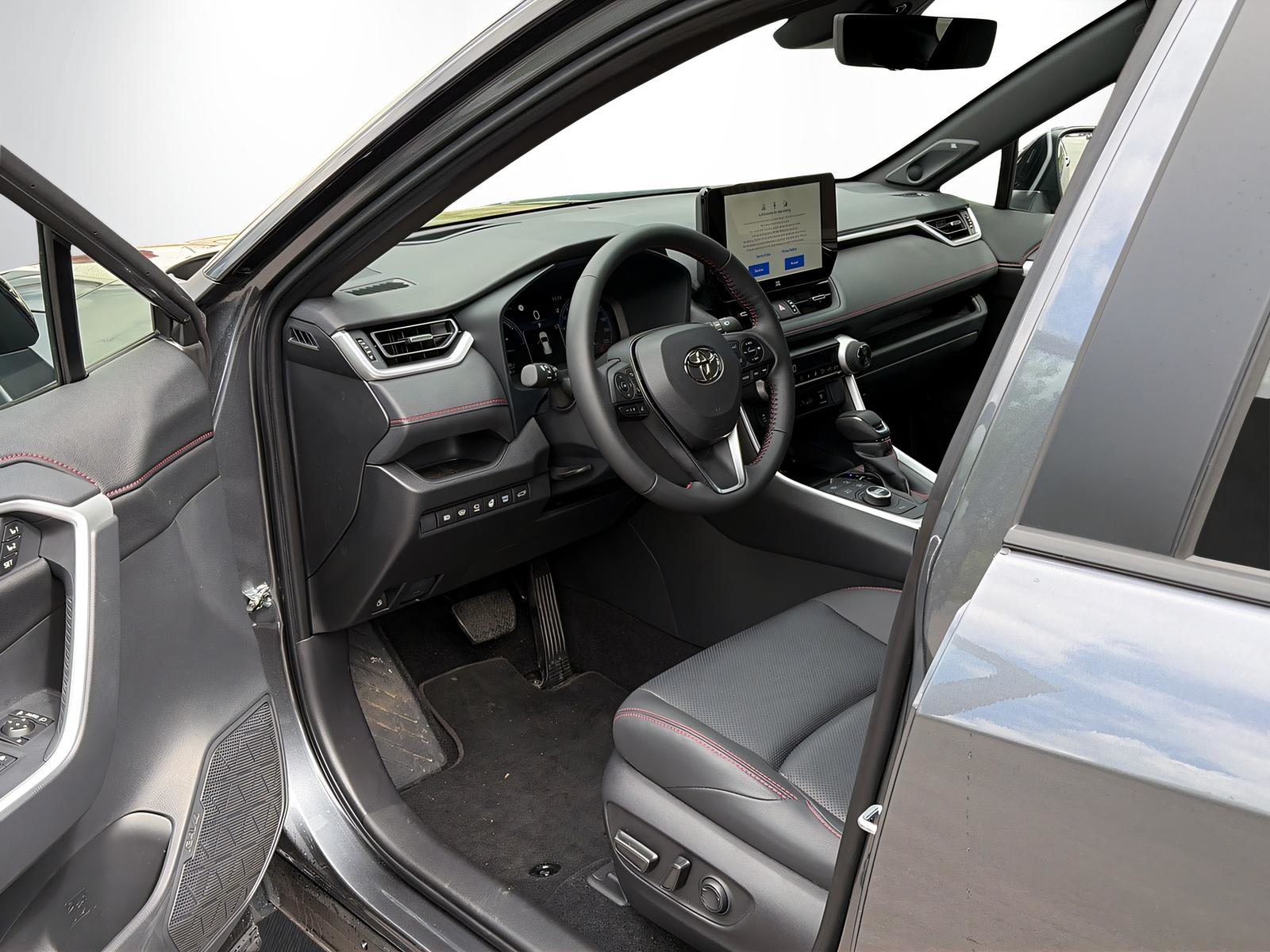 TOYOTA RAV4 2.5 Plug-In-Hybrid Platinum, Plug-in-Hybrid Benzin/Elektro, Occasion / Gebraucht, Automatik - 7