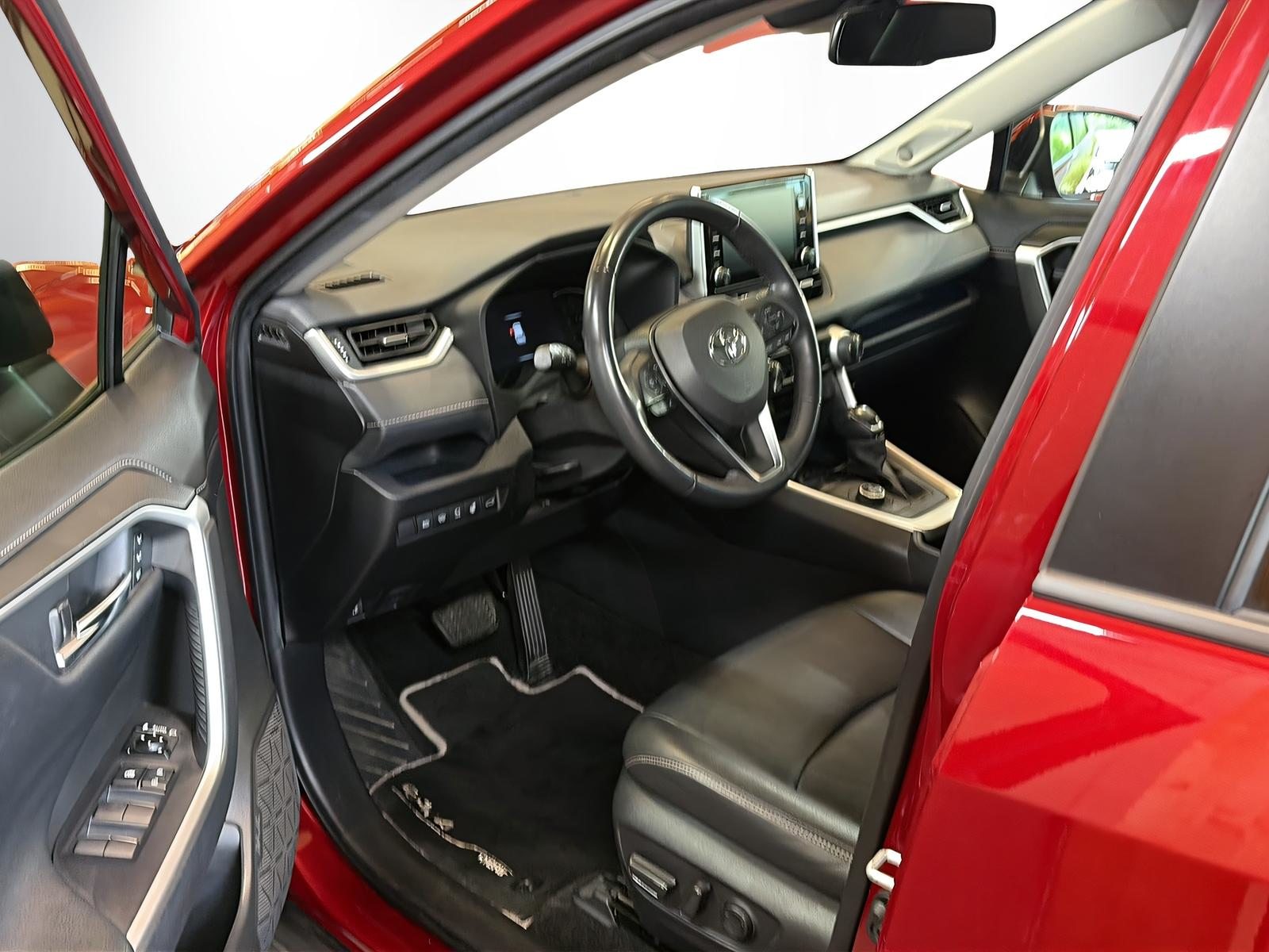 TOYOTA RAV4 2.5 HEV Premium, Hybride Intégral Essence/Électricité, Occasion / Utilisé, Automatique - 7