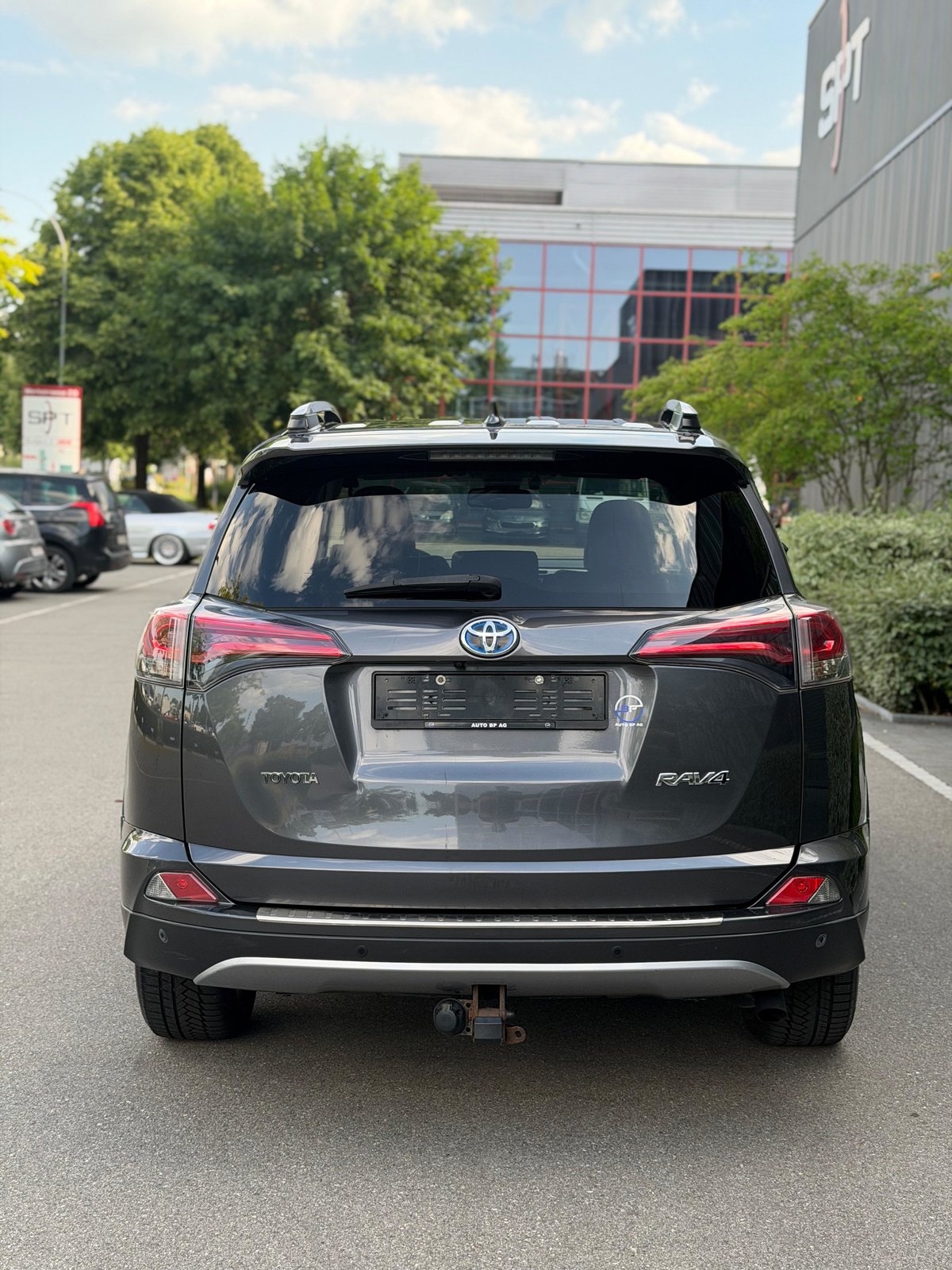 TOYOTA RAV-4 2.5 HSD Premium e-CVT, Full-Hybrid Petrol/Electric, Second hand / Used, Automatic - 6