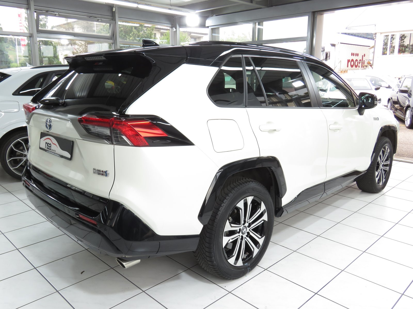 TOYOTA RAV-4 2.5 PHEV Platinum e-CVT 4WD, Plug-in-Hybrid Benzina/Elettrica, Occasioni / Usate, Automatico - 4