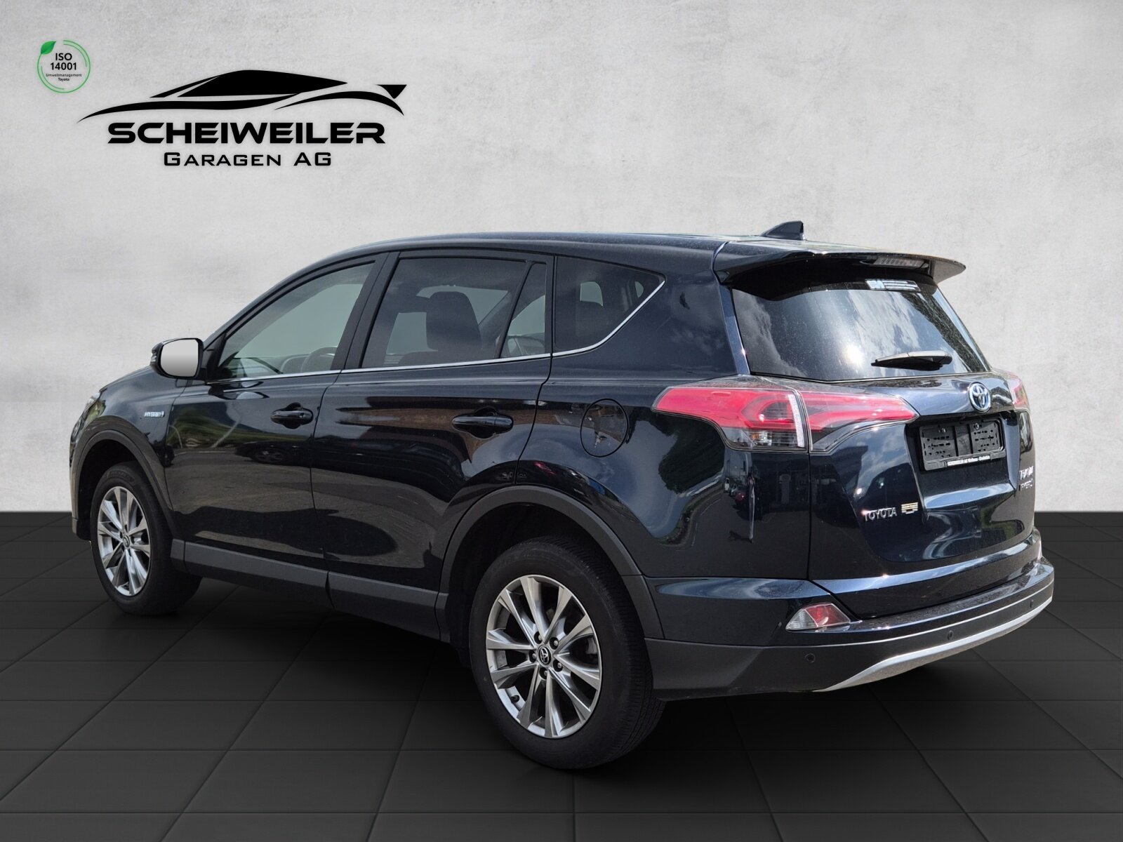 TOYOTA RAV4 2.5 HSD Sol Premium, Petrol, Second hand / Used, Automatic - 3