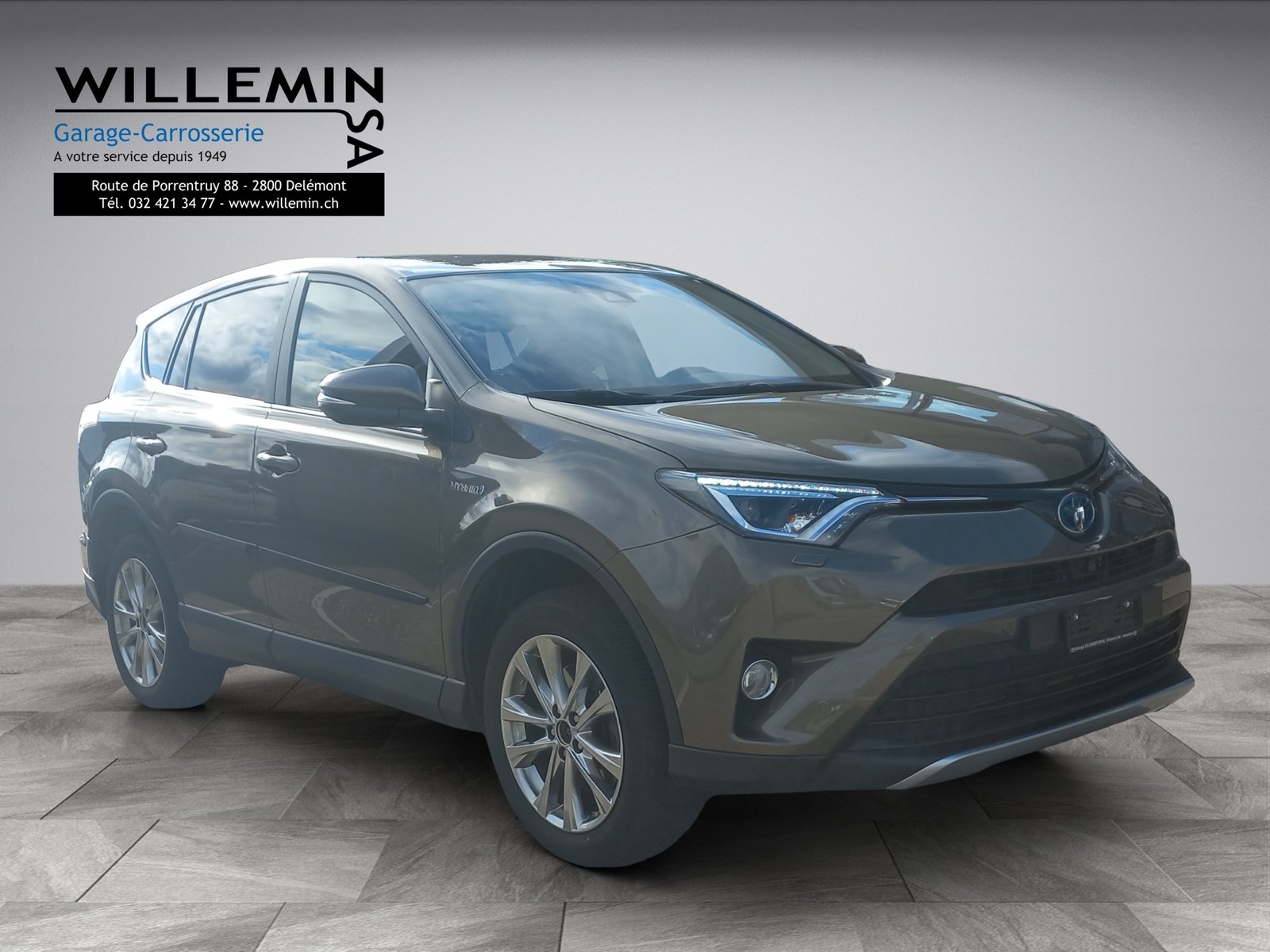 TOYOTA RAV-4 2.5 HSD Sol Premium e-CVT, Full-Hybrid Petrol/Electric, Second hand / Used, Automatic - 4