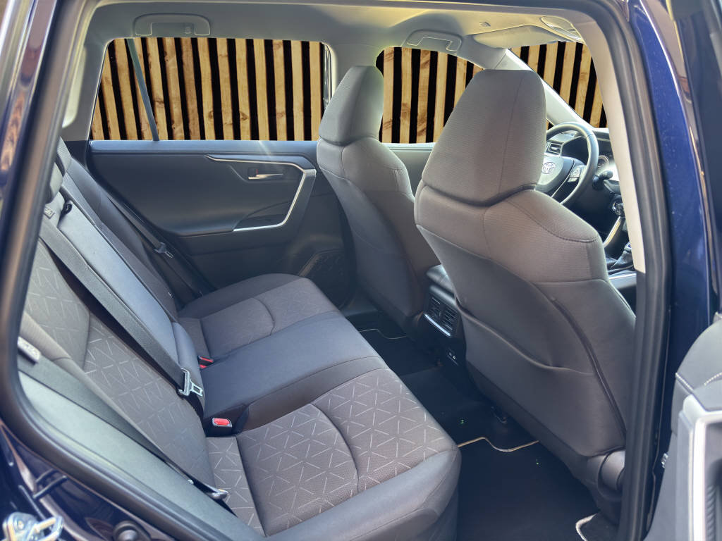 TOYOTA RAV4 2.5 HEV Trend, Hybride Intégral Essence/Électricité, Occasion / Utilisé, Automatique - 6