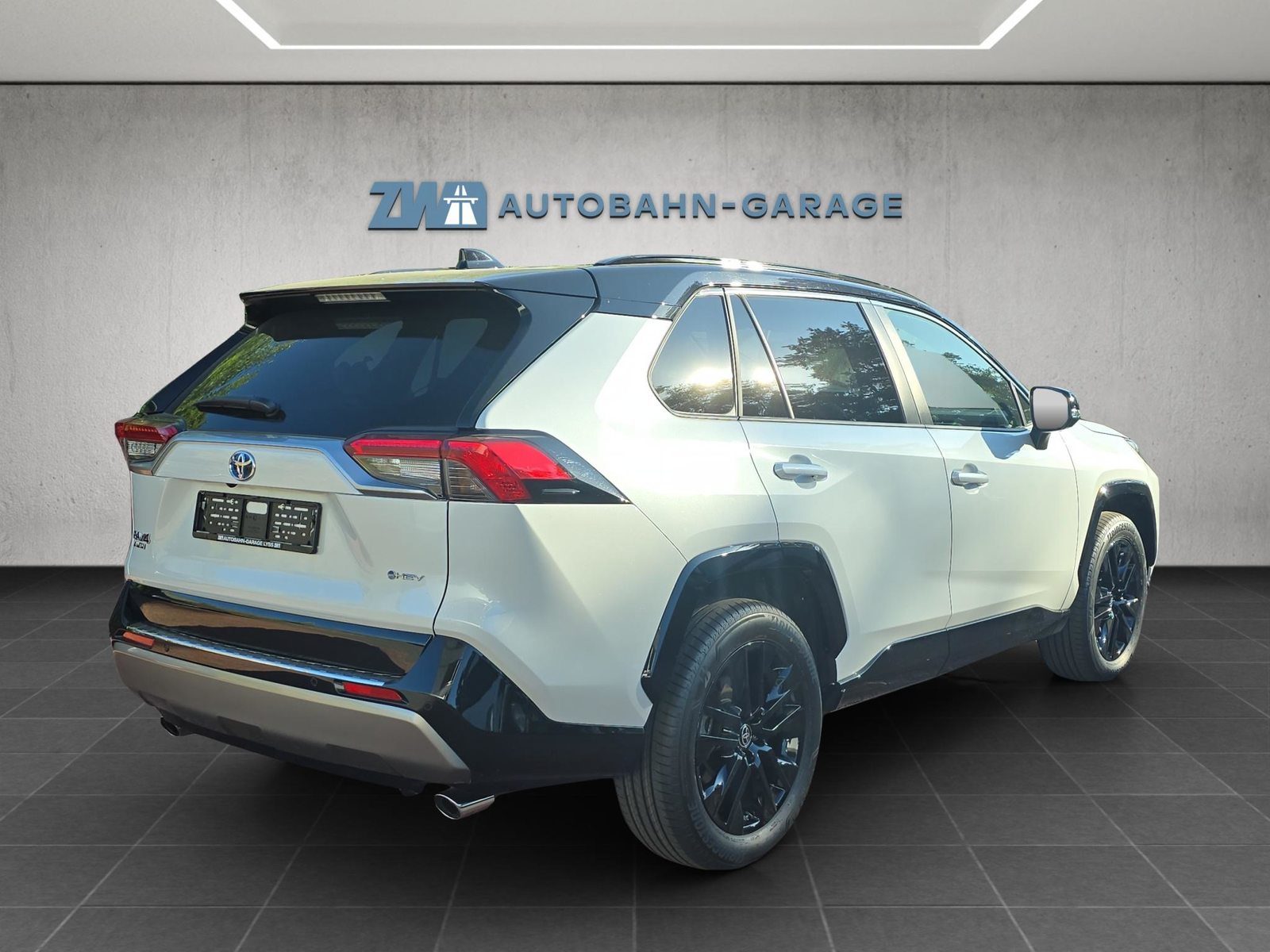 TOYOTA RAV4 2.5 HEV Style, Hybride Intégral Essence/Électricité, Occasion / Utilisé, Automatique - 5