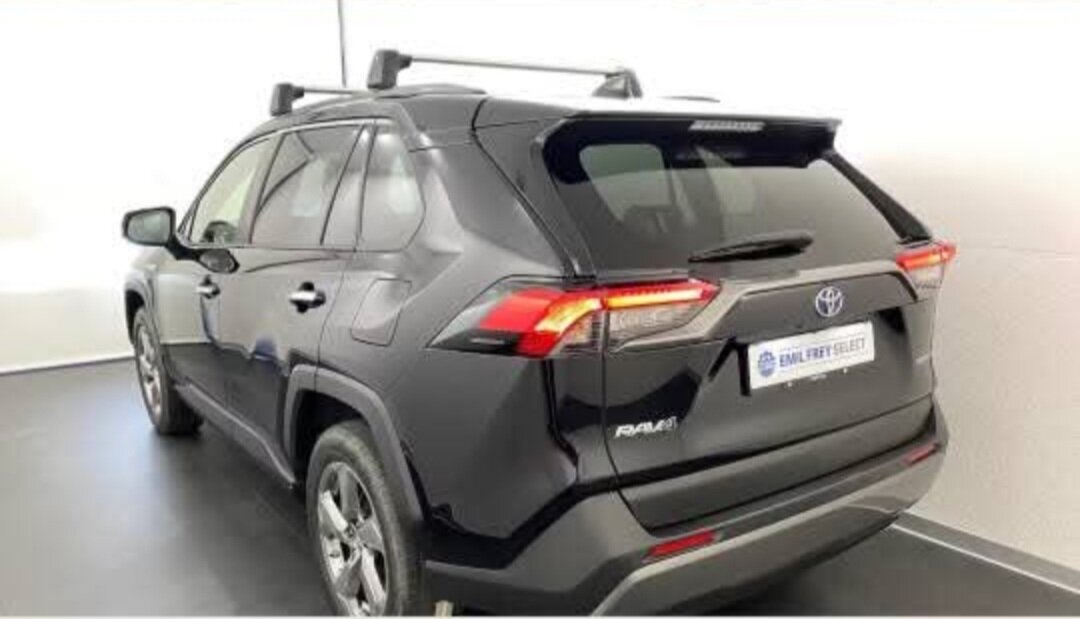 TOYOTA RAV4 2.5 HSD Premium, Hybride Intégral Essence/Électricité, Occasion / Utilisé, Automatique - 2