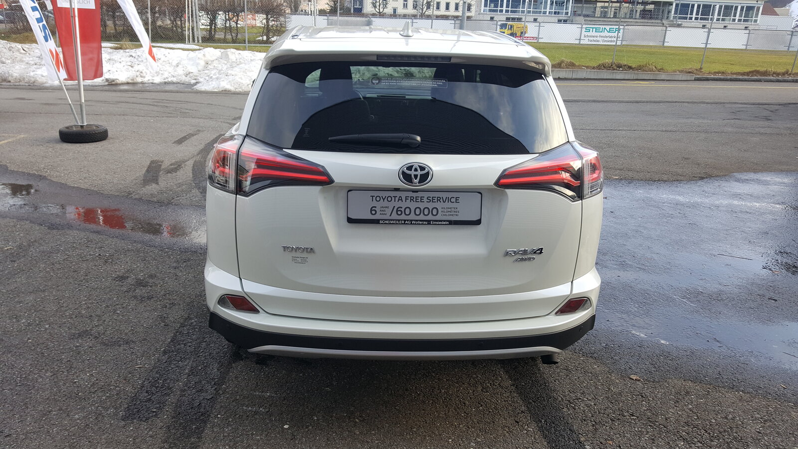 TOYOTA RAV4 2.0i VMa Style, Petrol, Second hand / Used, Manual - 3