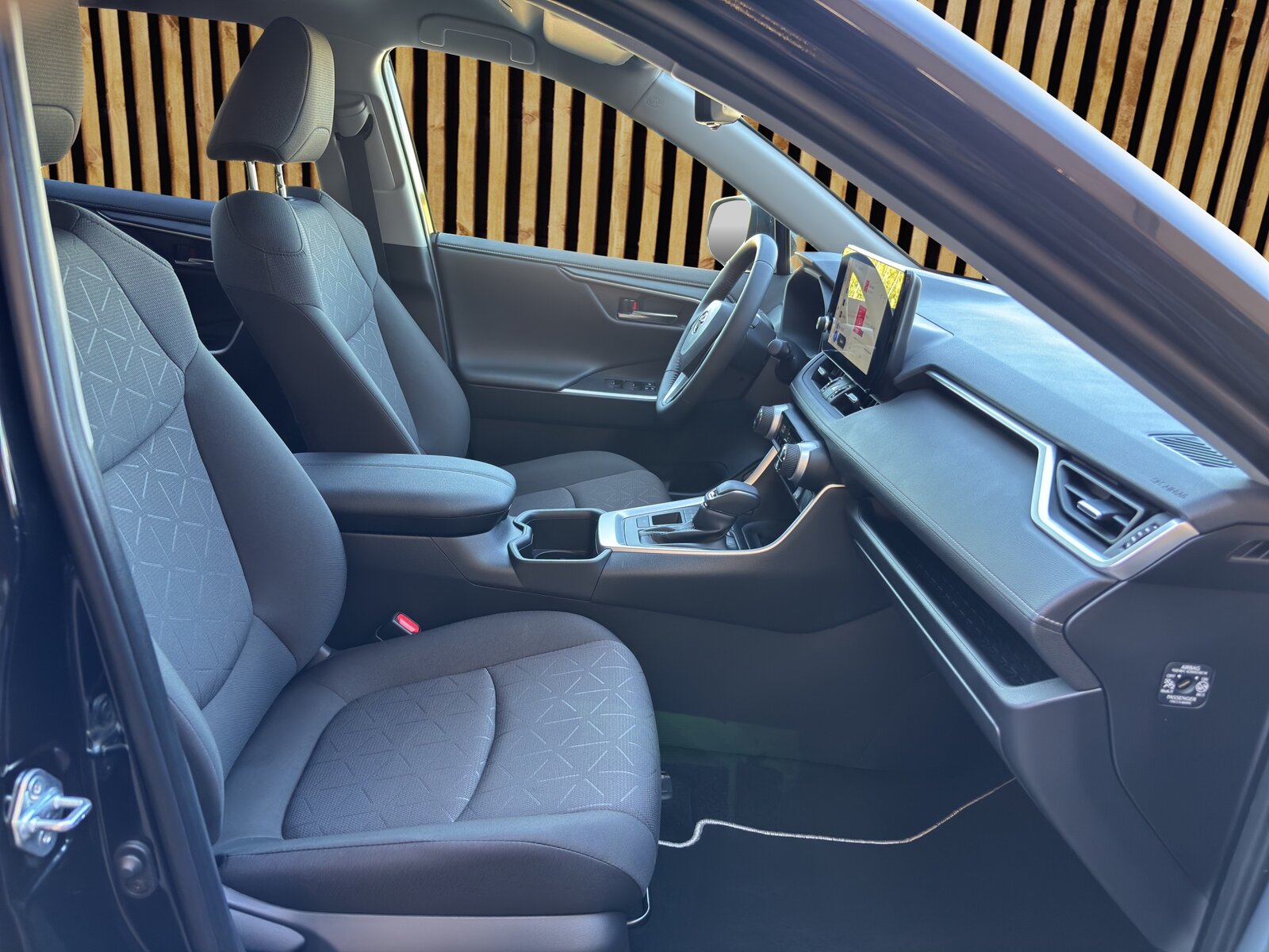 TOYOTA RAV4 2.5 HEV Trend, Voll-Hybrid Benzin/Elektro, Occasion / Gebraucht, Automatik - 5