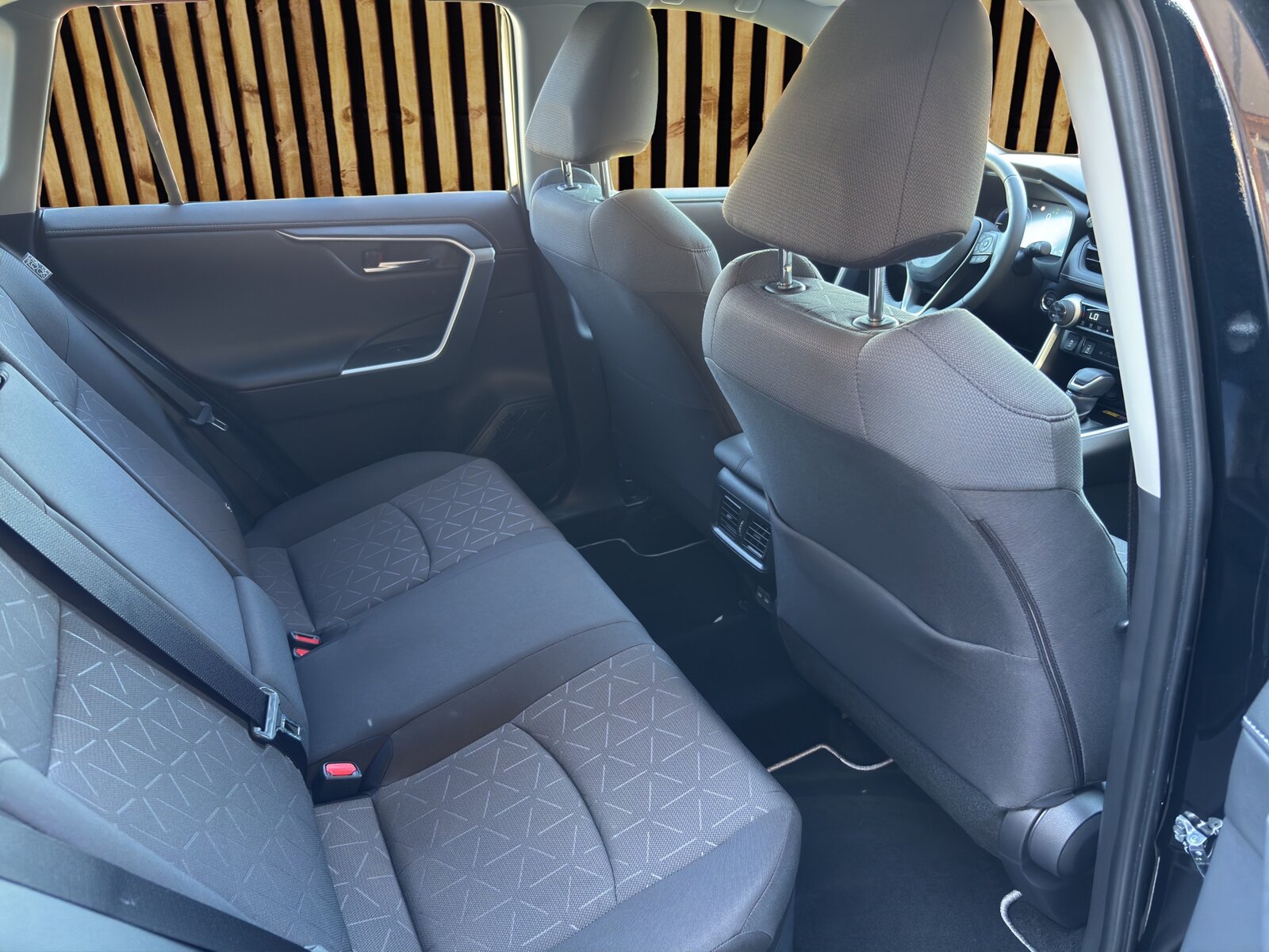 TOYOTA RAV4 2.5 HEV Trend, Voll-Hybrid Benzin/Elektro, Occasion / Gebraucht, Automatik - 6