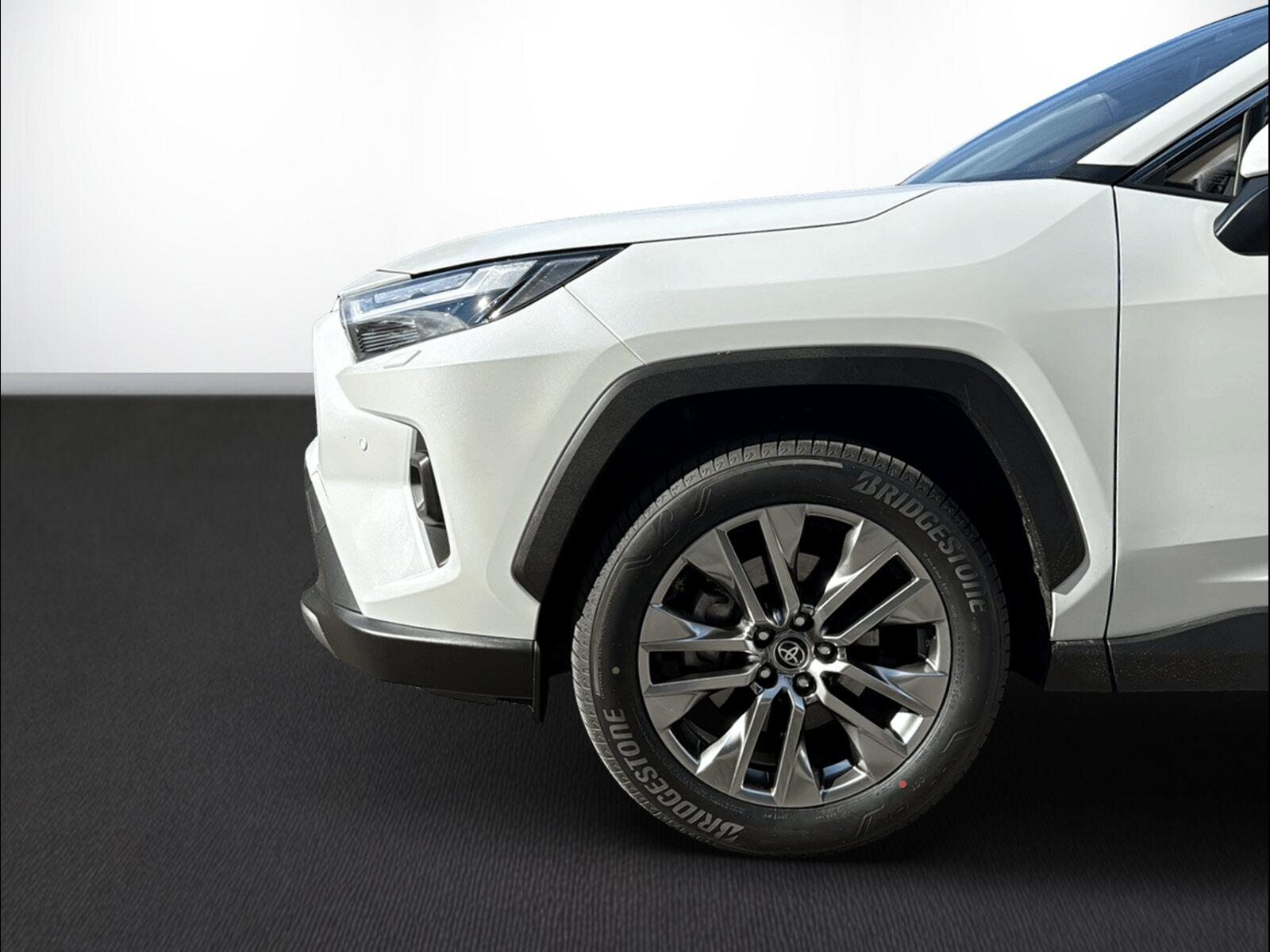 TOYOTA RAV4 2.5 HEV Premium, Hybride Intégral Essence/Électricité, Occasion / Utilisé, Automatique - 4
