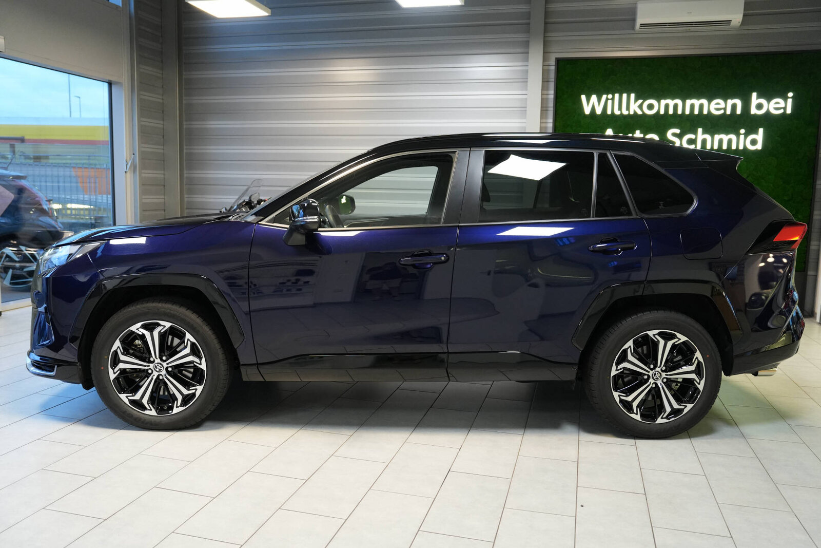 TOYOTA RAV4 2.5 Plug-In-Hybrid Platinum, Plug-in-Hybrid Benzin/Elektro, Occasion / Gebraucht, Automatik - 2