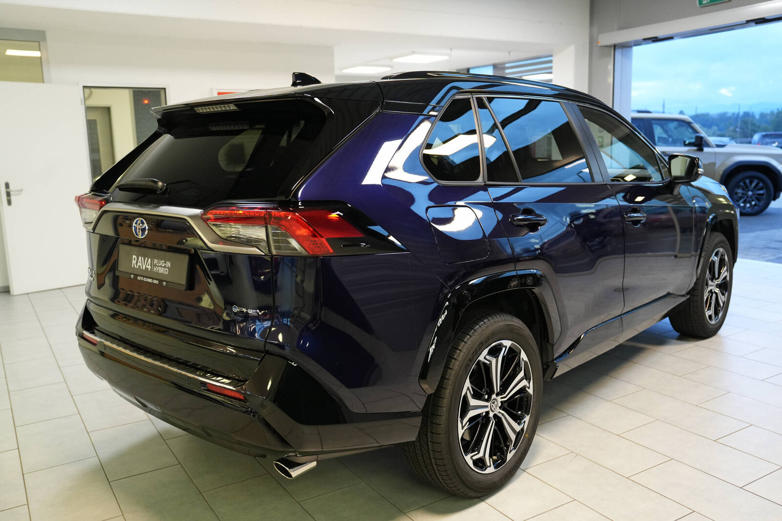 TOYOTA RAV4 2.5 Plug-In-Hybrid Platinum, Plug-in-Hybrid Benzin/Elektro, Occasion / Gebraucht, Automatik - 4