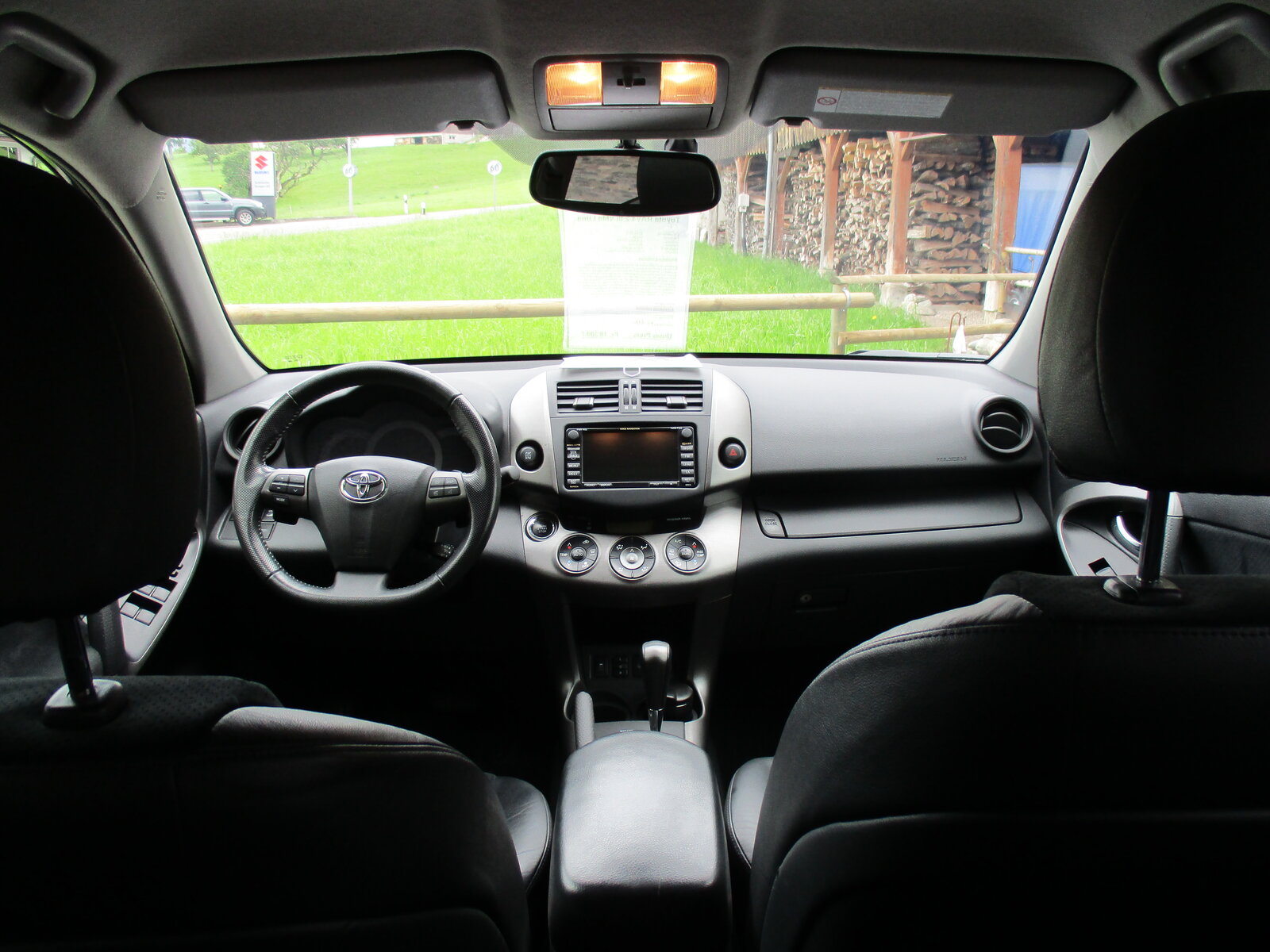 TOYOTA RAV4 2.0i VMa Linea Luna MdS, Benzin, Occasion / Gebraucht, Automatik - 4