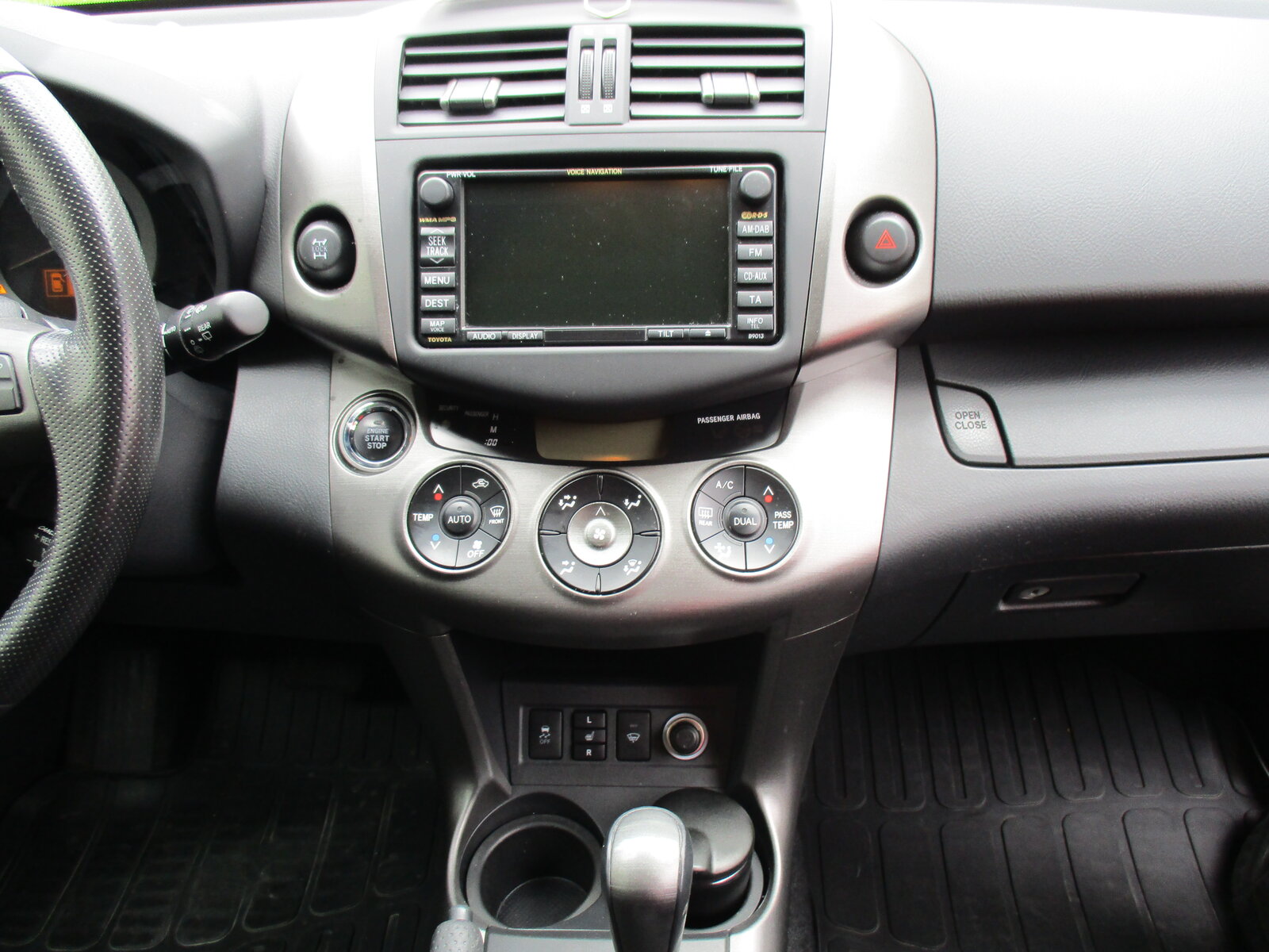 TOYOTA RAV4 2.0i VMa Linea Luna MdS, Benzin, Occasion / Gebraucht, Automatik - 5