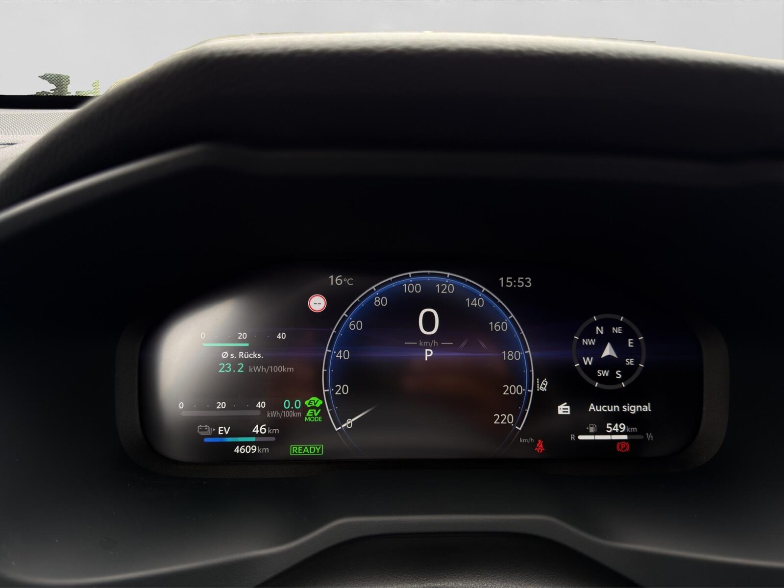 TOYOTA RAV4 2.5 Plug-In-Hybrid Platinum, Plug-in-Hybrid Benzin/Elektro, Occasion / Gebraucht, Automatik - 4