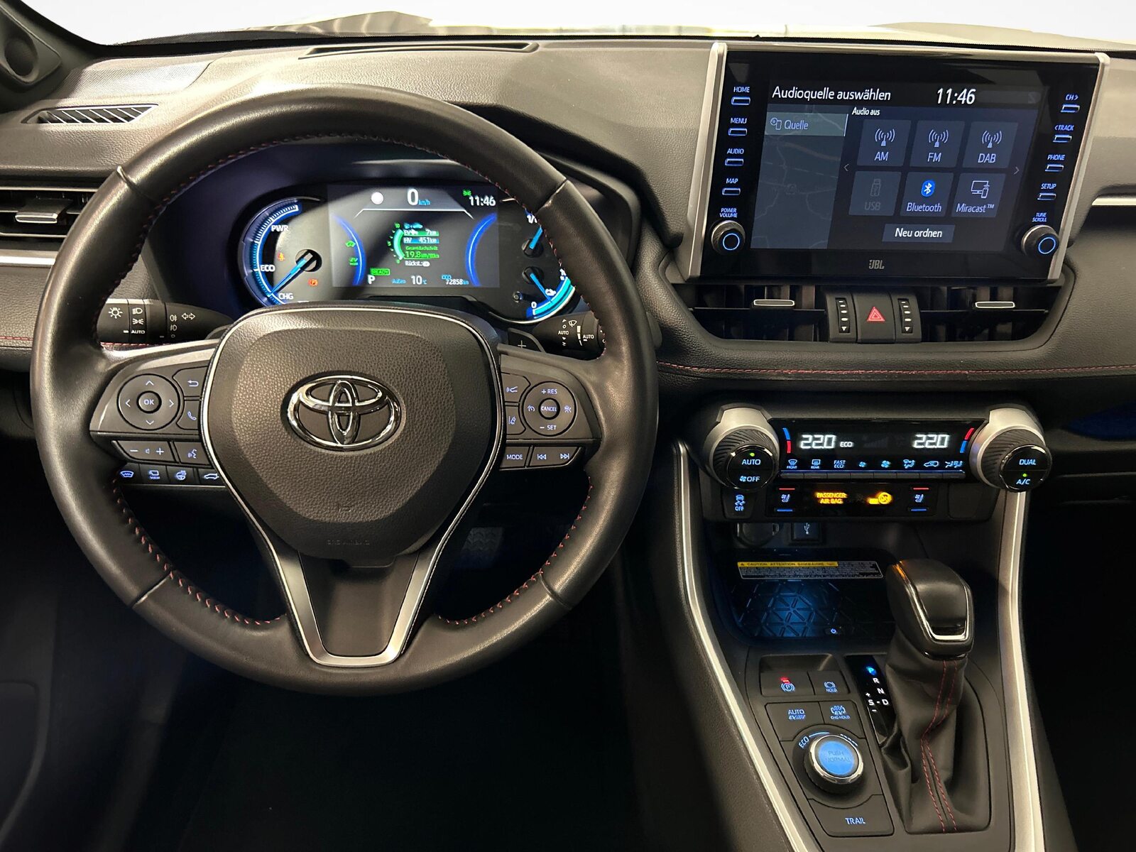 TOYOTA RAV4 2.5 Plug-In-Hybrid Platinum, Plug-in-Hybrid Benzin/Elektro, Occasion / Gebraucht, Automatik - 6