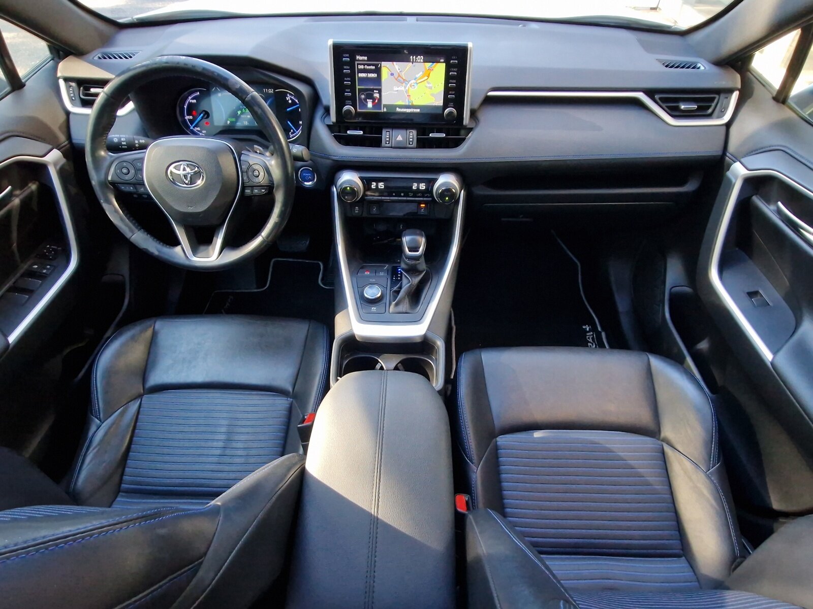 TOYOTA RAV4 2.5 HEV Style, Voll-Hybrid Benzin/Elektro, Occasion / Gebraucht, Automatik - 7