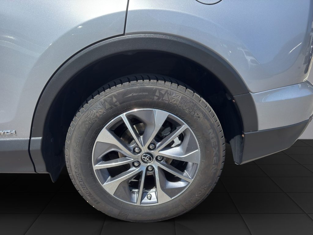 TOYOTA RAV4 2.5 HSD 4X4, Voll-Hybrid Benzin/Elektro, Occasion / Gebraucht, Automatik - 5