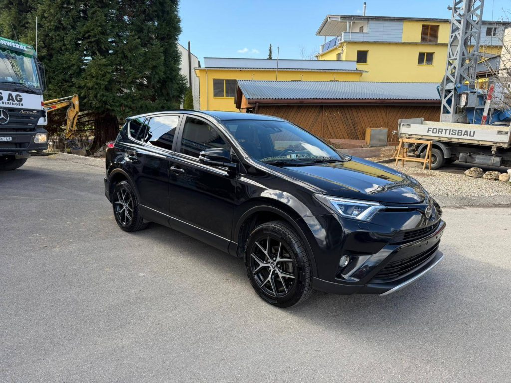 TOYOTA RAV4 2.0i VMa Style, Petrol, Second hand / Used, Manual - 3