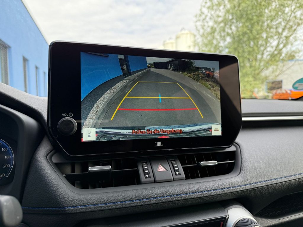 TOYOTA 2.5 Style 4X4, Mild-Hybrid Benzin/Elektro, Occasion / Gebraucht, Automatik - 5