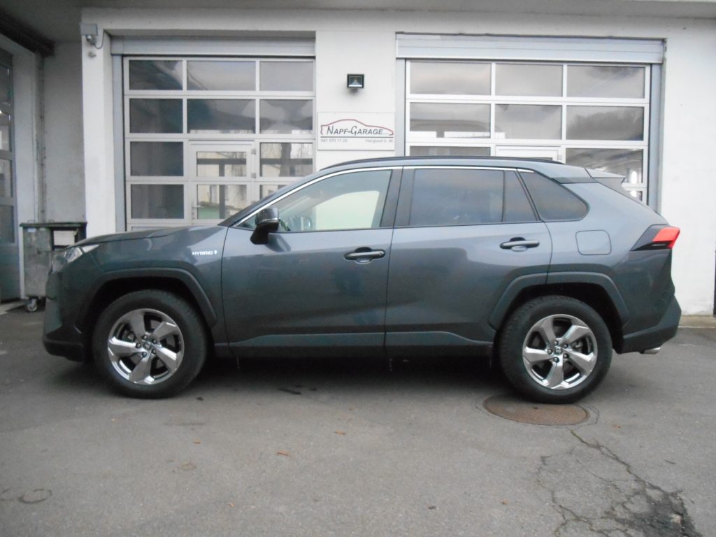 TOYOTA RAV4 HEV 4x4 Automat