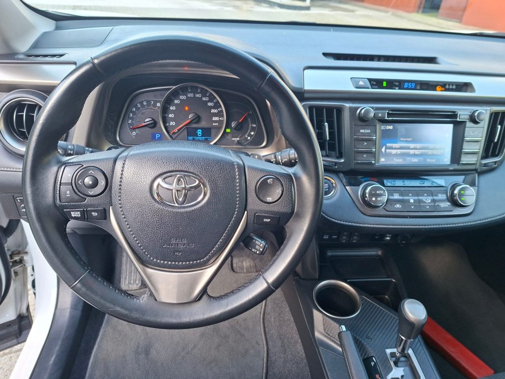 TOYOTA RAV4 2.0i VMa Style MdS, Essence, Occasion / Utilisé, Automatique - 6