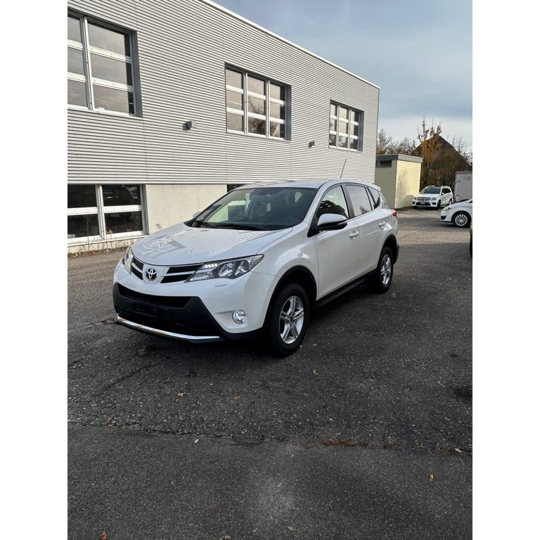 TOYOTA RAV4 2.0i VMa Style MdS