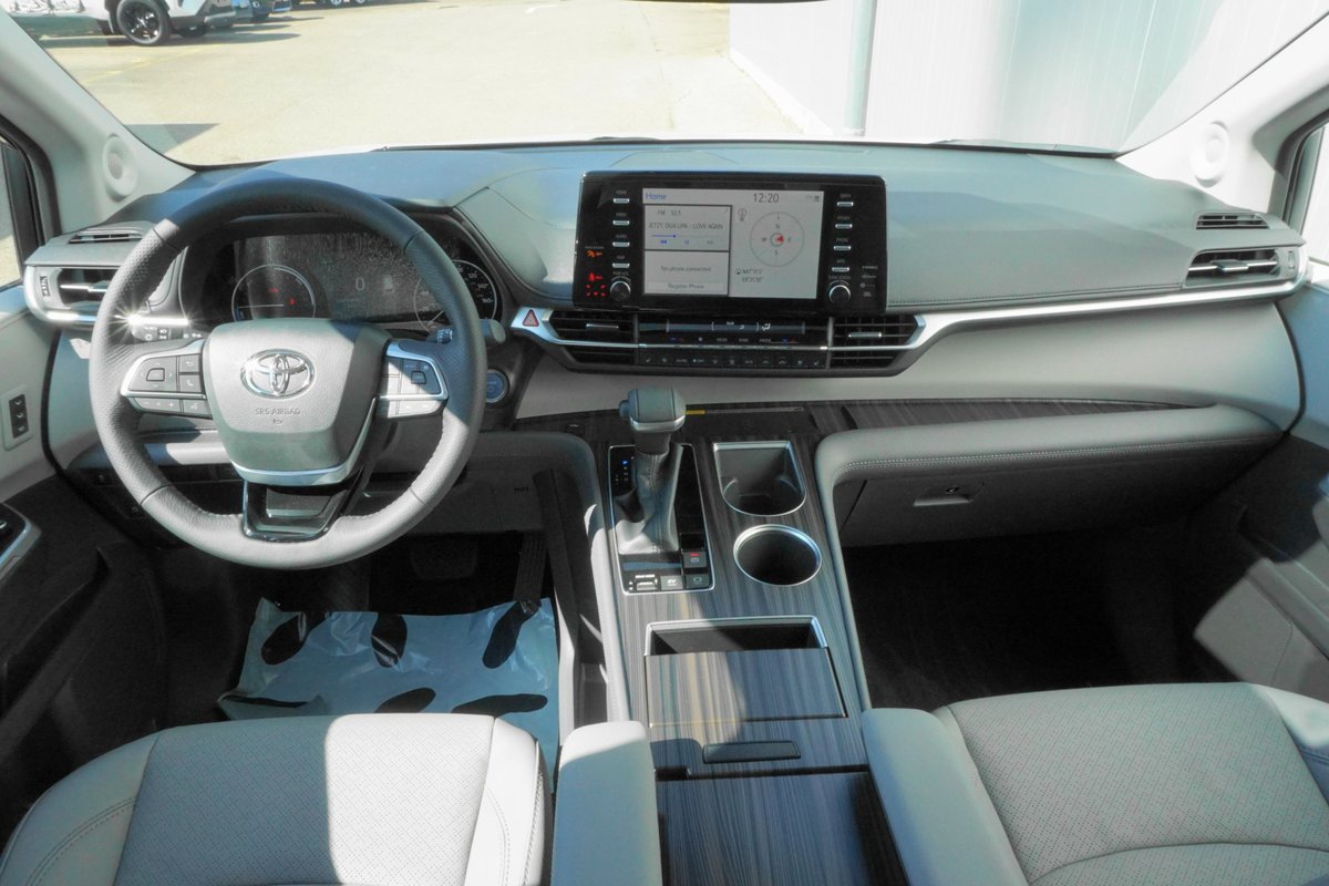 TOYOTA Sienna Hybrid Limited FWD, Voll-Hybrid Benzin/Elektro, Occasion / Gebraucht, Automatik - 4