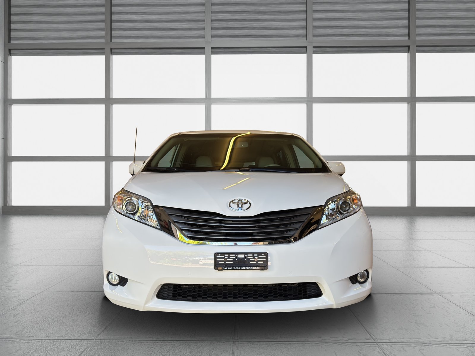 TOYOTA Sienna 3.5 A 4WD, Benzin, Occasion / Gebraucht, Automatik - 2