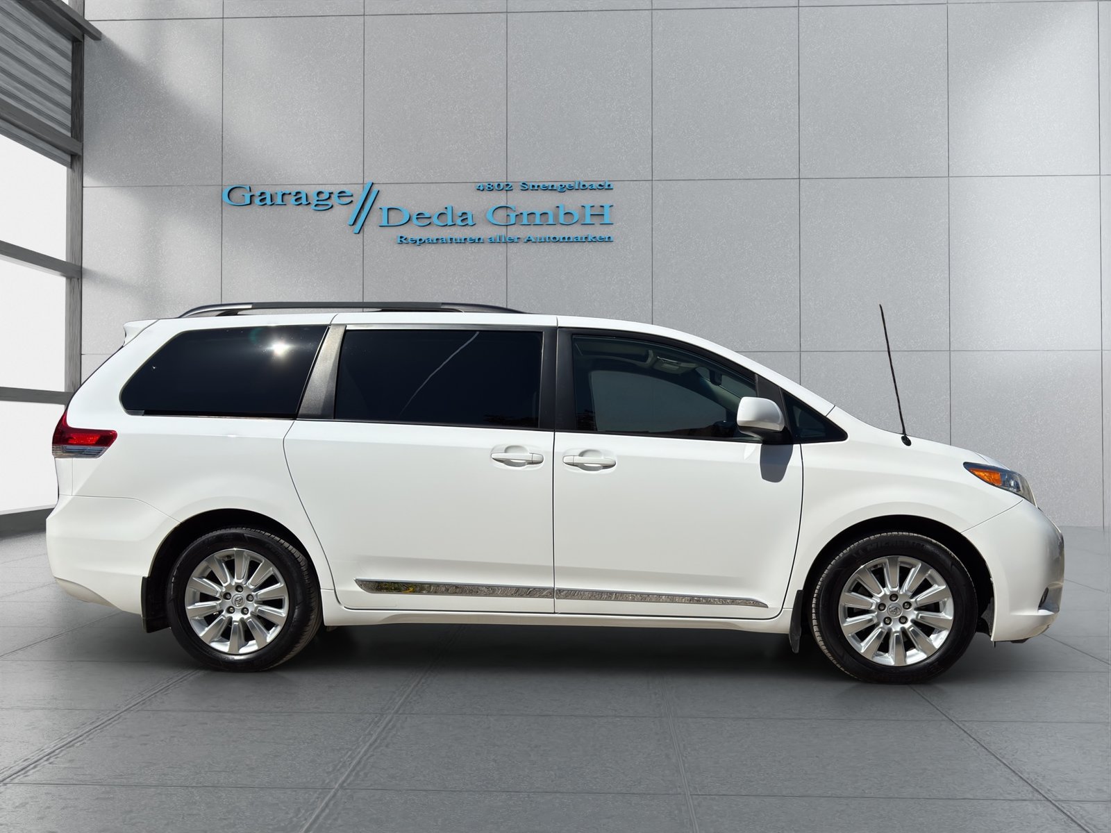 TOYOTA Sienna 3.5 A 4WD, Benzin, Occasion / Gebraucht, Automatik - 6