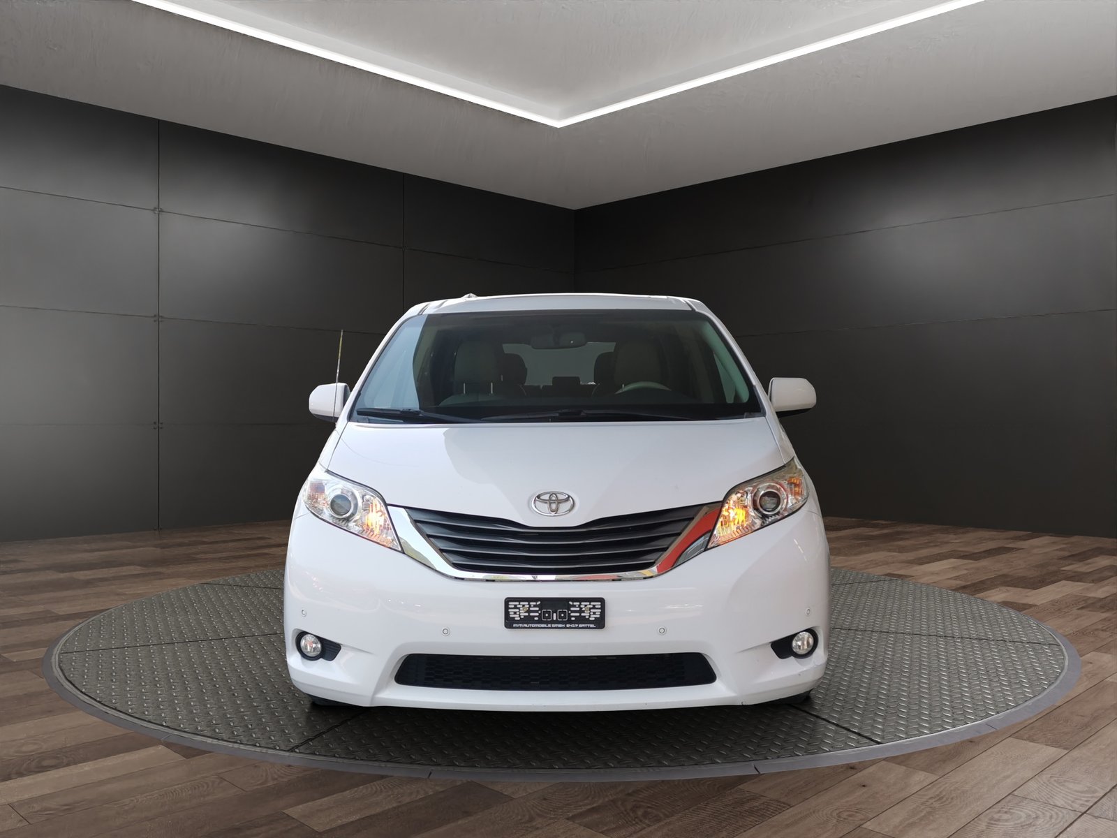 TOYOTA Sienna 3.5 A 4WD, Petrol, Second hand / Used, Automatic - 3