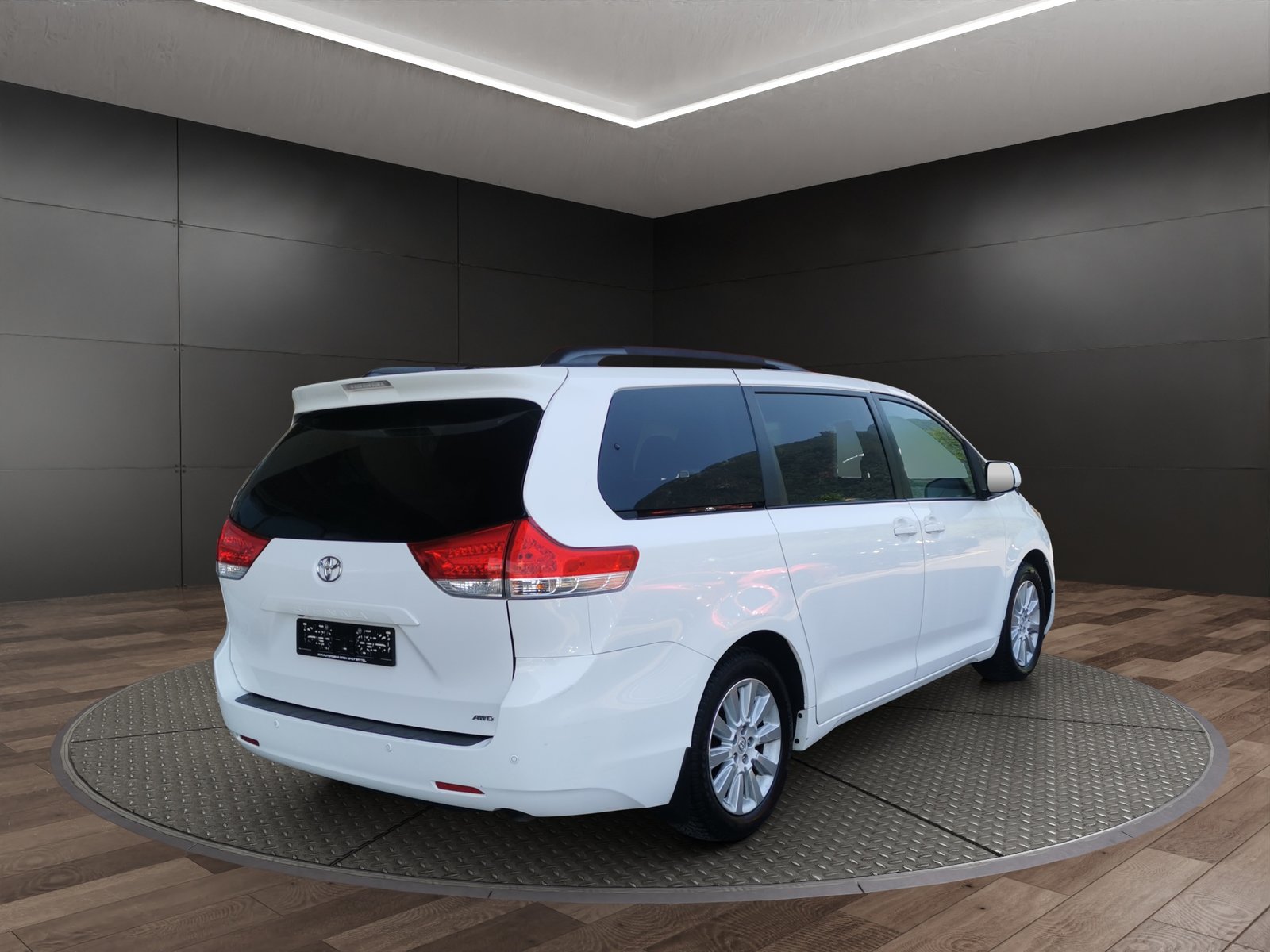 TOYOTA Sienna 3.5 A 4WD, Petrol, Second hand / Used, Automatic - 6