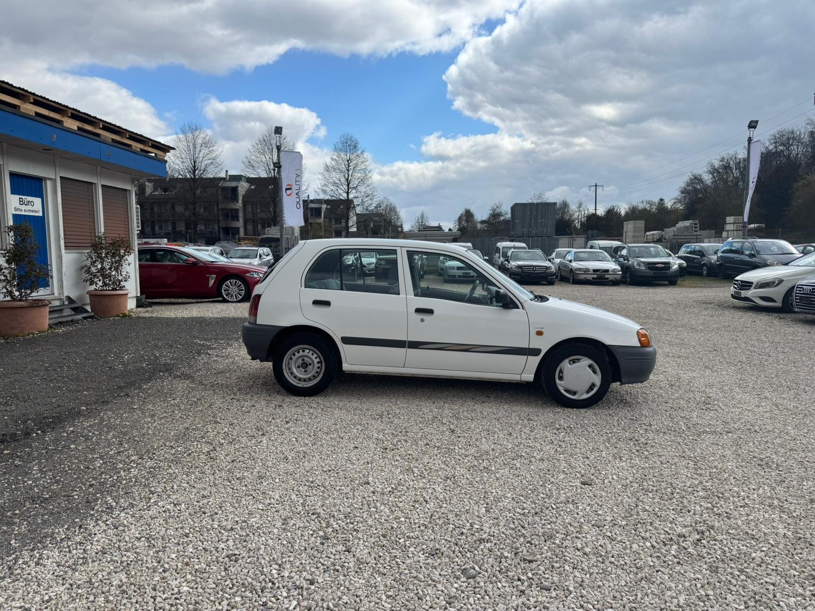 TOYOTA Starlet 1.3, Petrol, Second hand / Used, Manual - 4