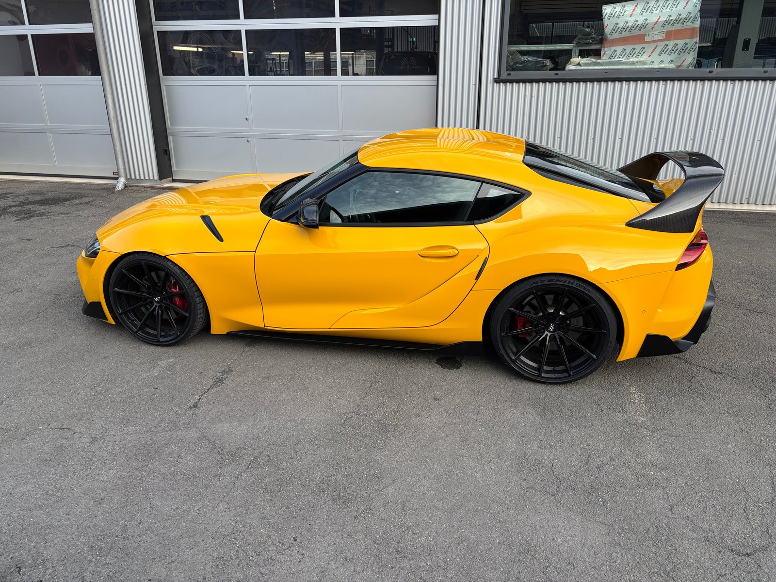 TOYOTA Supra GR 3.0i Performance, Benzin, Occasion / Gebraucht, Automatik - 6