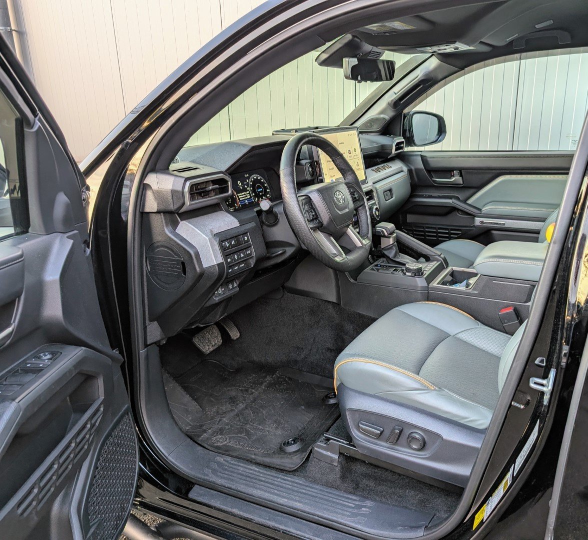 TOYOTA TACOMA TRAILHUNTER HYBRID, Voll-Hybrid Benzin/Elektro, Occasion / Gebraucht, Automatik - 3